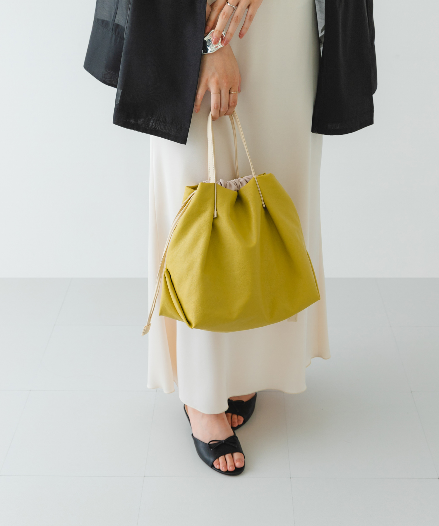 ウォッシャブルミニショルダーバッグ『Ssize』 YELLOW one