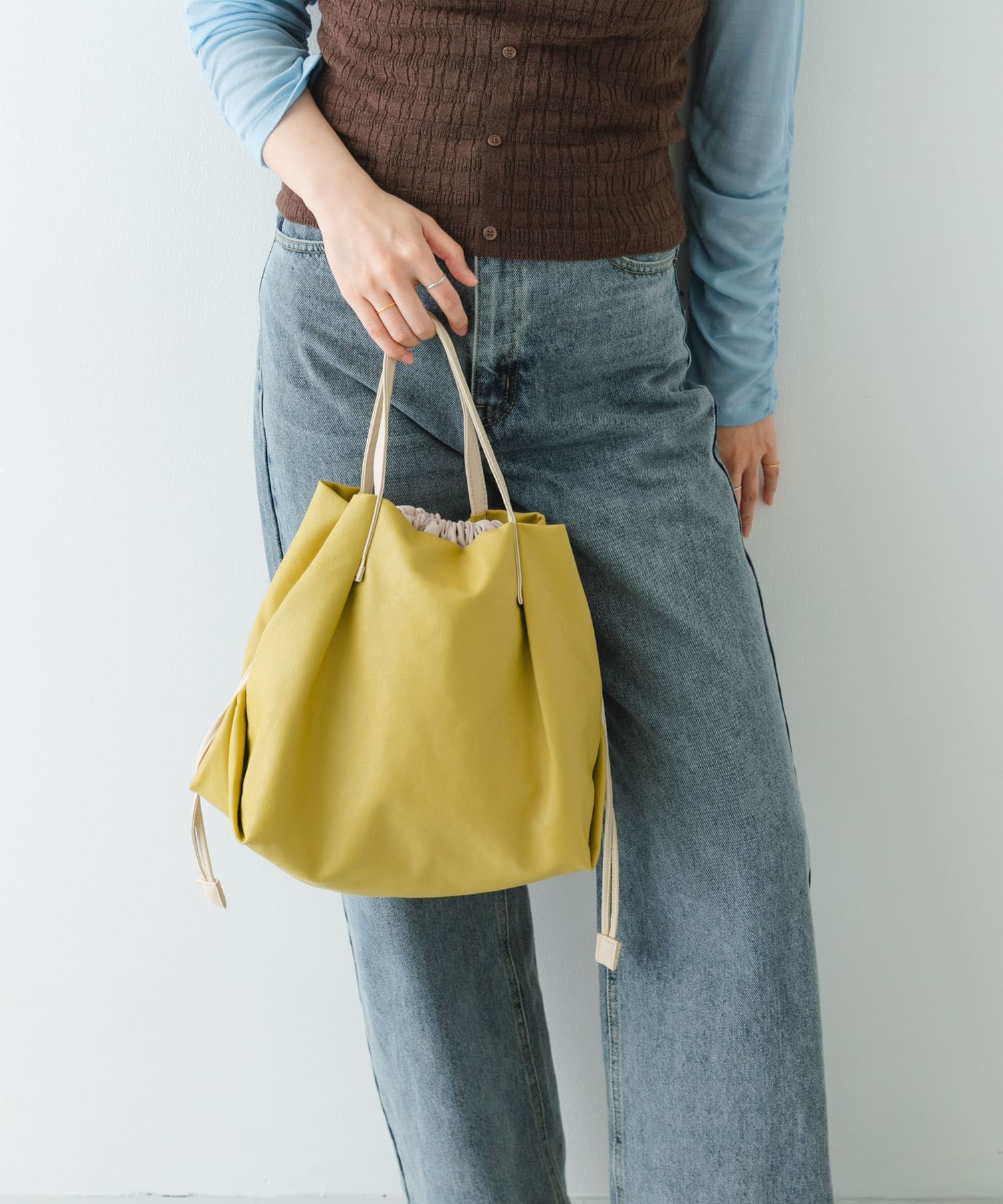 『Sサイズ』ウォッシャブルミニショルダーバッグ YELLOW one