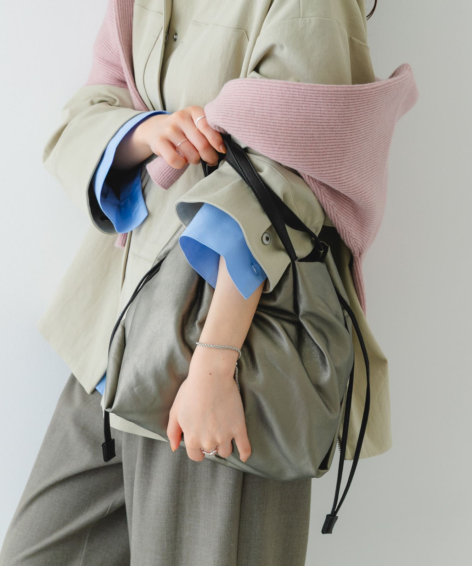 『Sサイズ』ウォッシャブルミニショルダーバッグ D.SILVER one