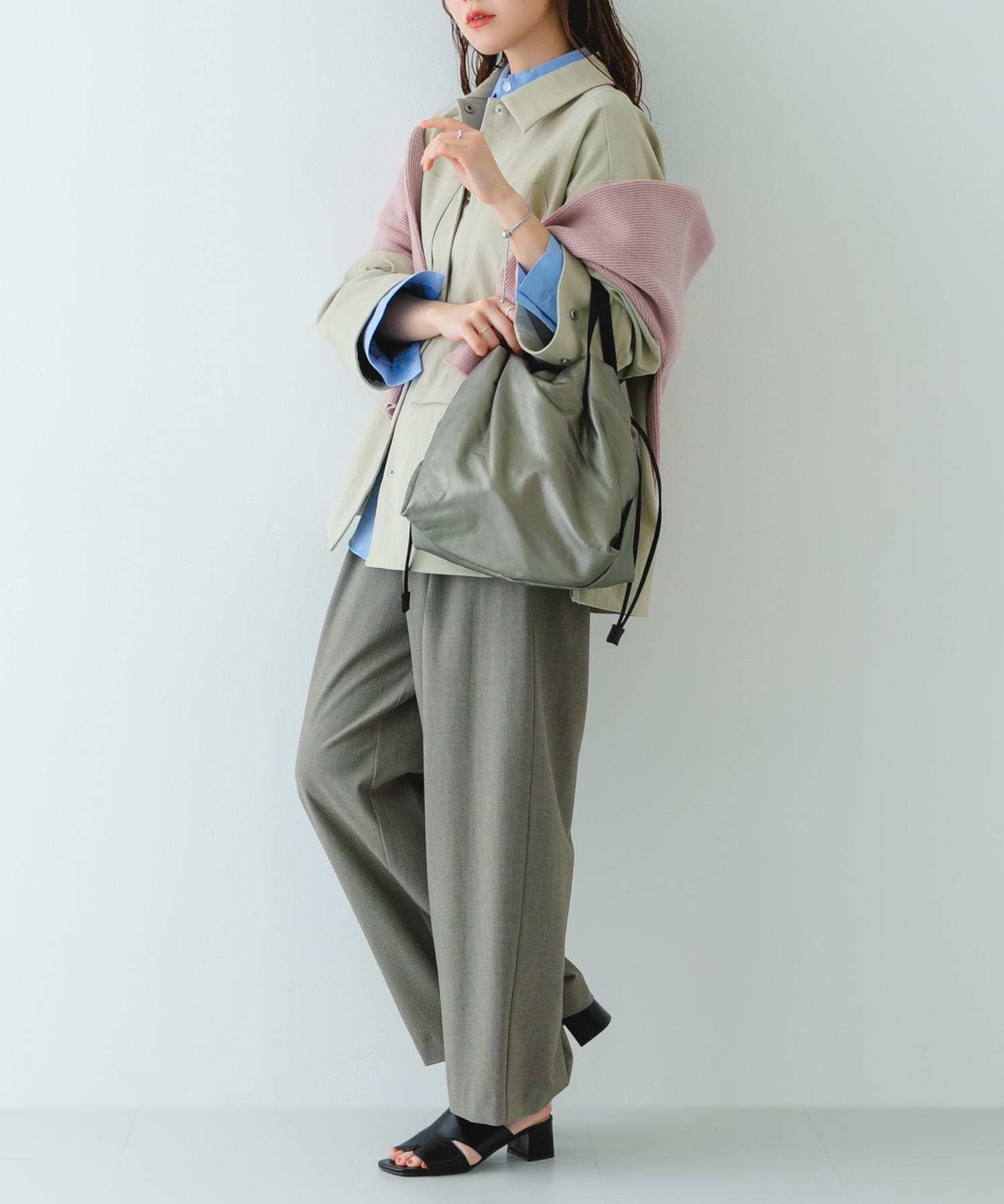 『Sサイズ』ウォッシャブルミニショルダーバッグ D.SILVER one