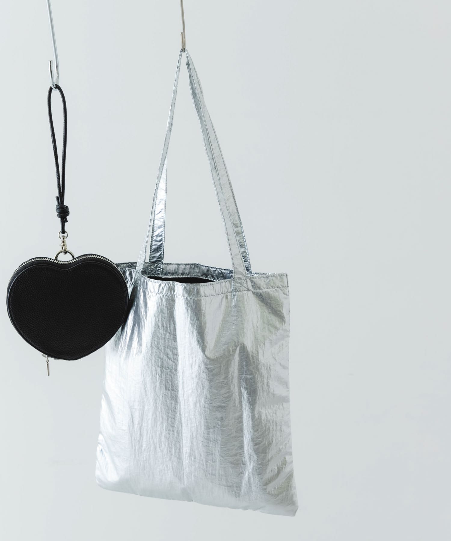 トートバッグ付ハートマルチショルダー BLACK one