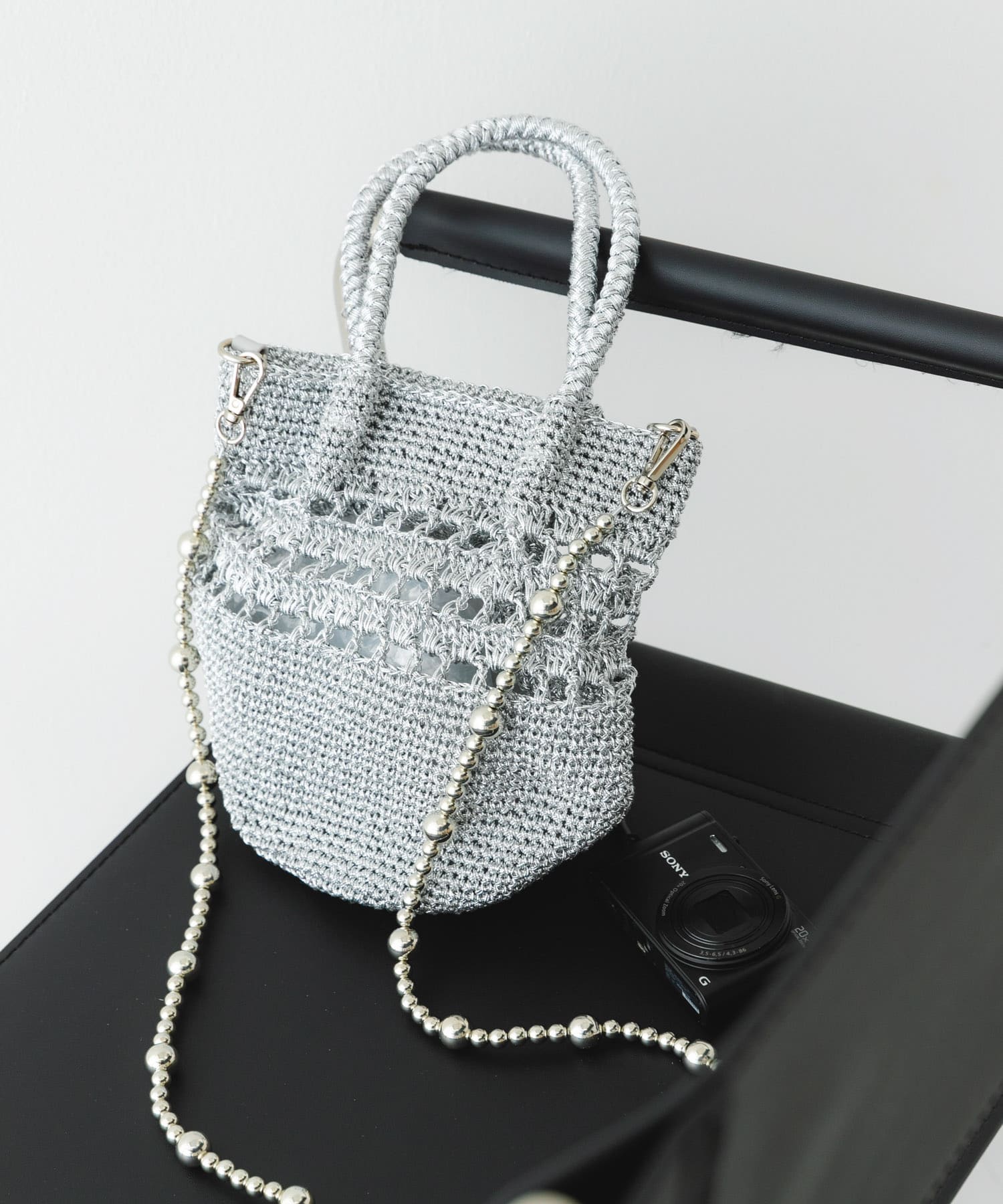 ビーズショルダーバッグ SILVER one