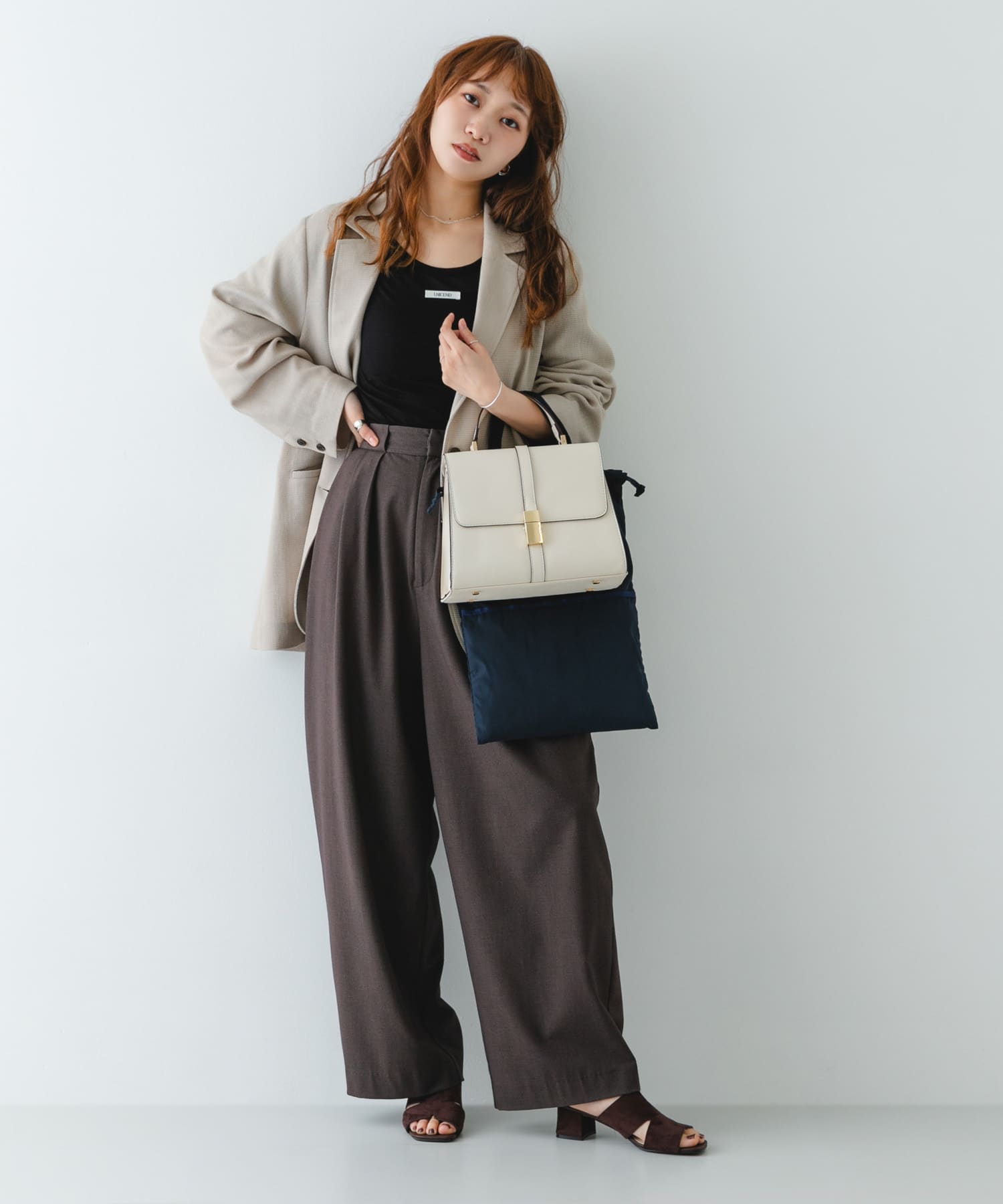 サブバッグ付フラップハンドバッグ IVORY one