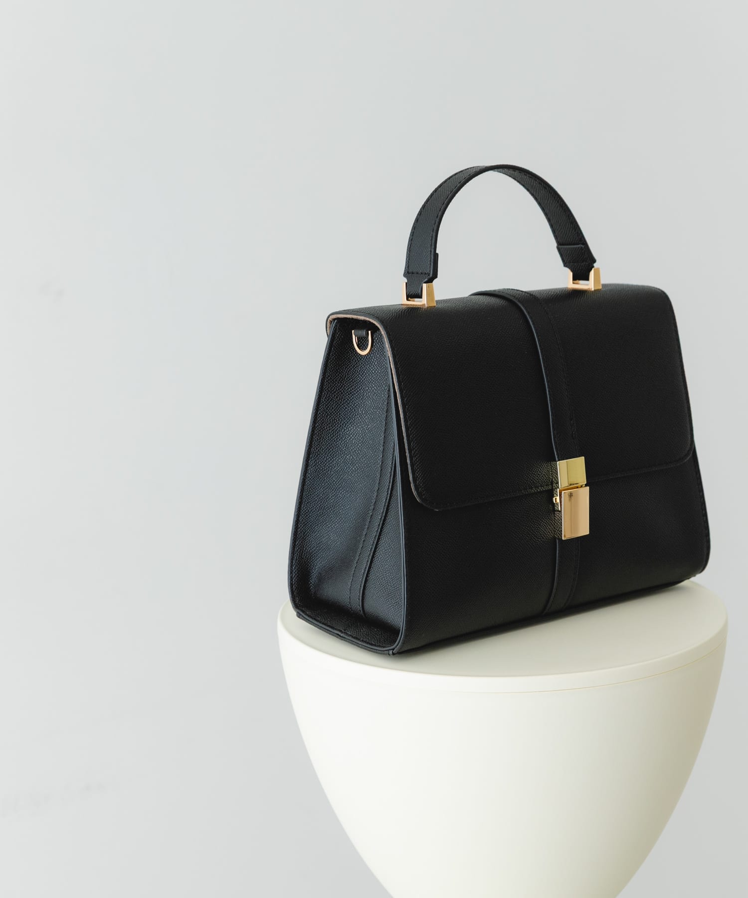 サブバッグ付フラップハンドバッグ BLACK one