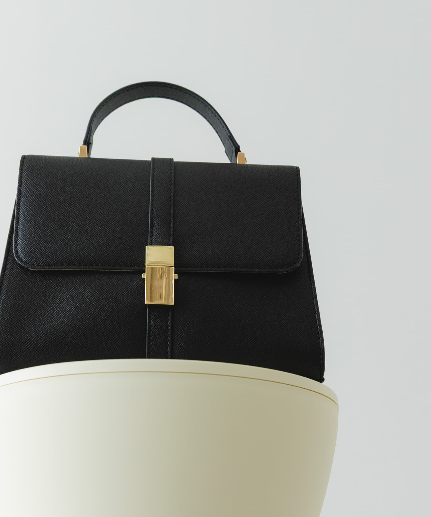 サブバッグ付フラップハンドバッグ BLACK one