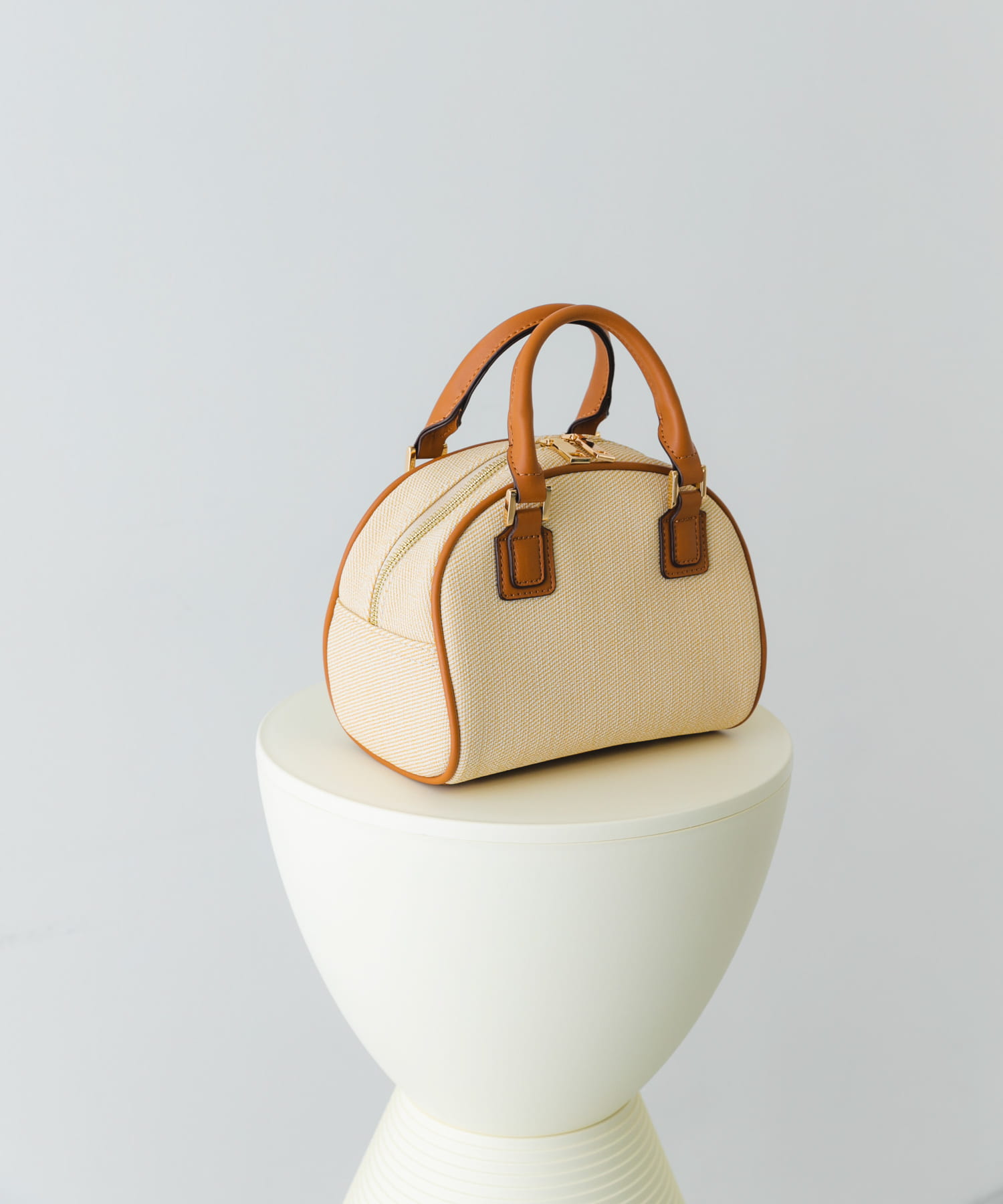 ラウンドミニボストンバッグ CAMEL one