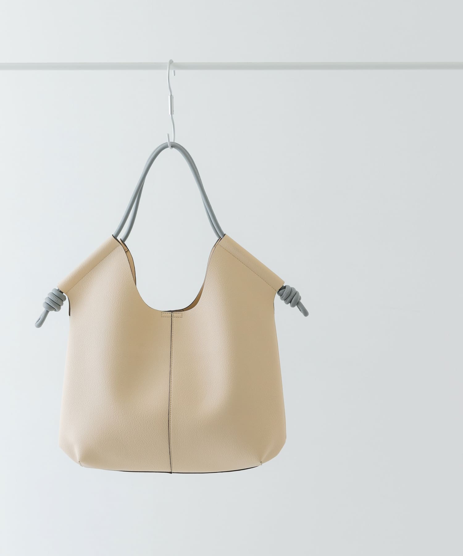 ラウンドデザインむすびトートバッグ OFF WHITE one