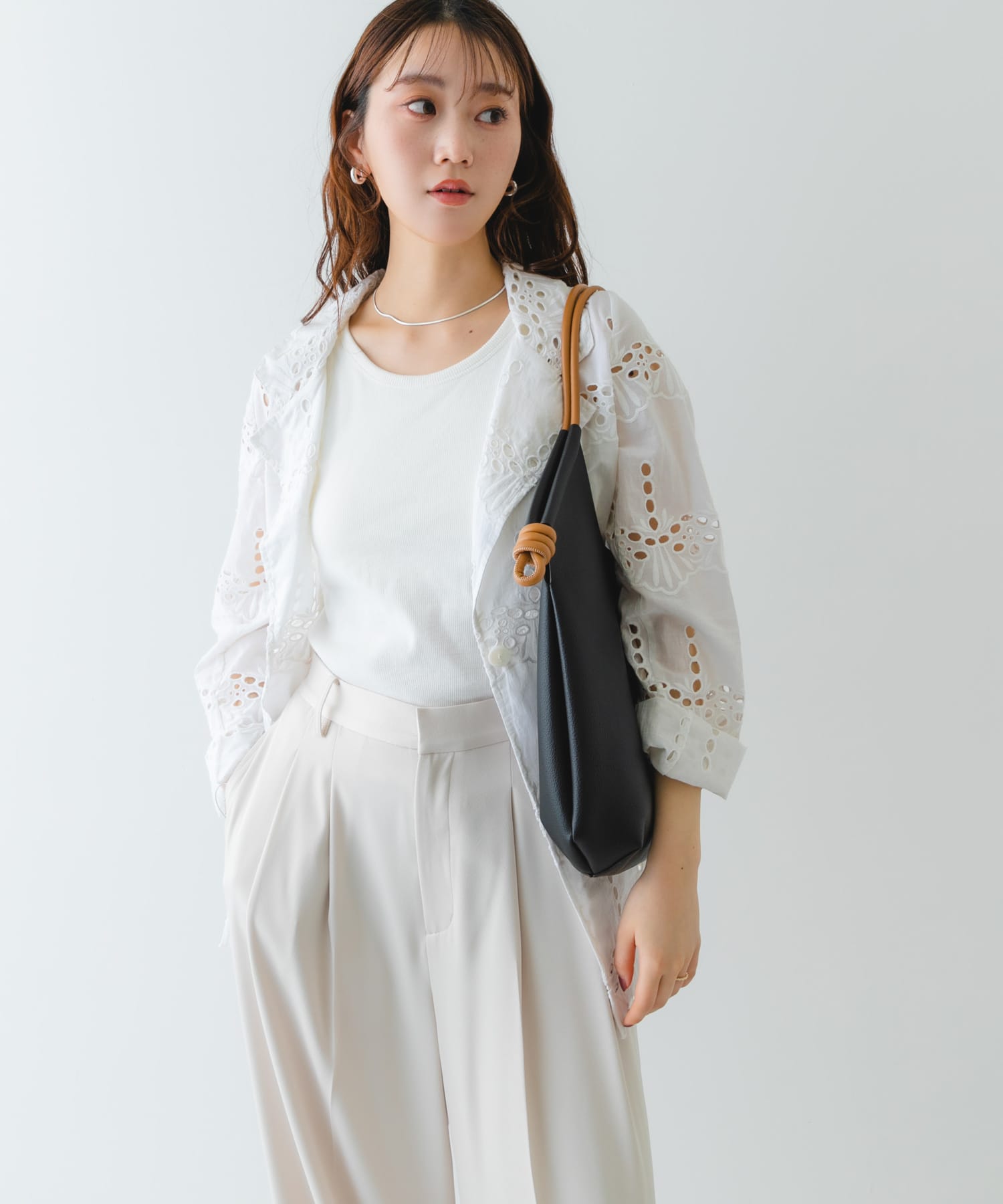 ラウンドデザインむすびトートバッグ BLACK one