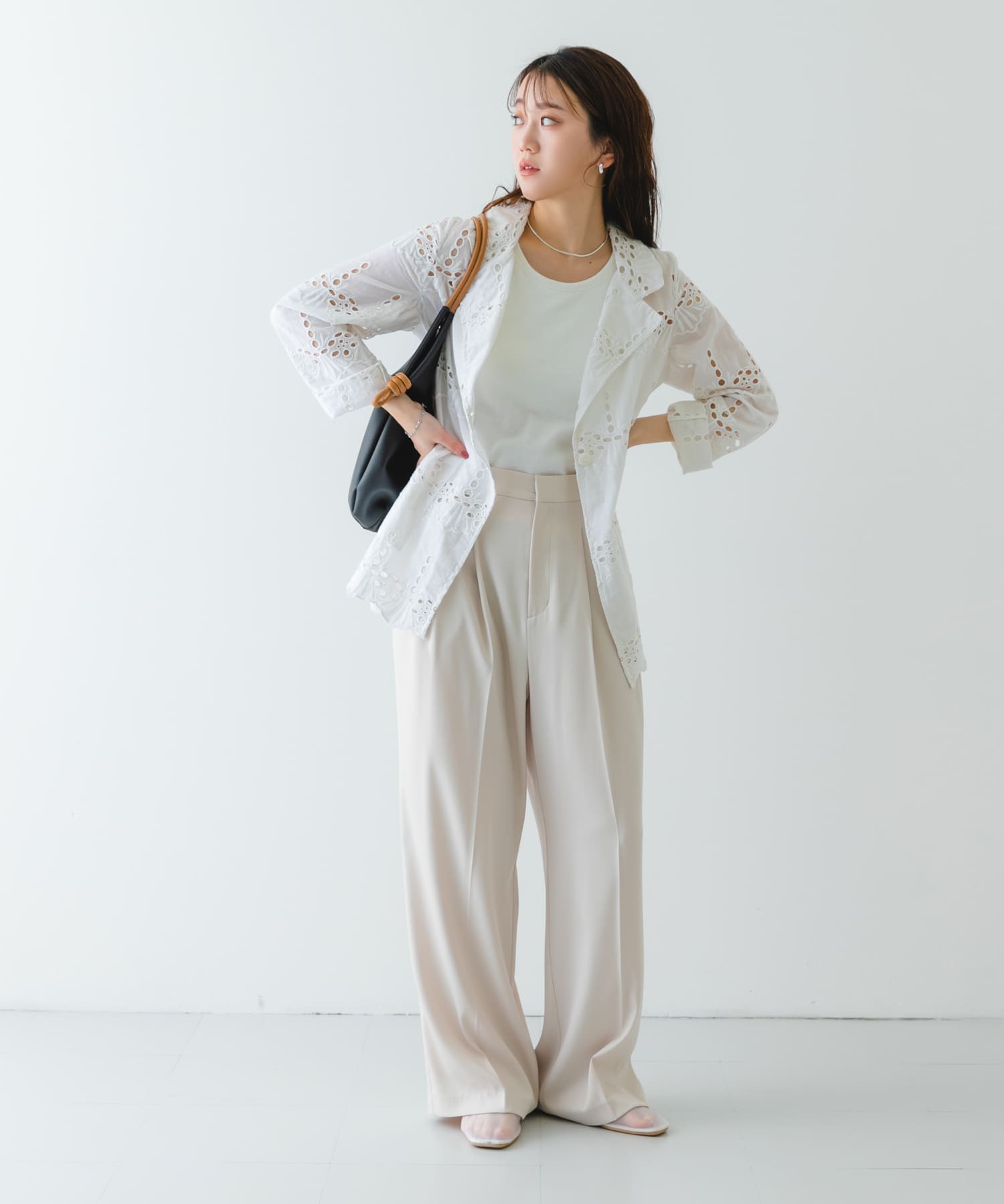ラウンドデザインむすびトートバッグ BLACK one