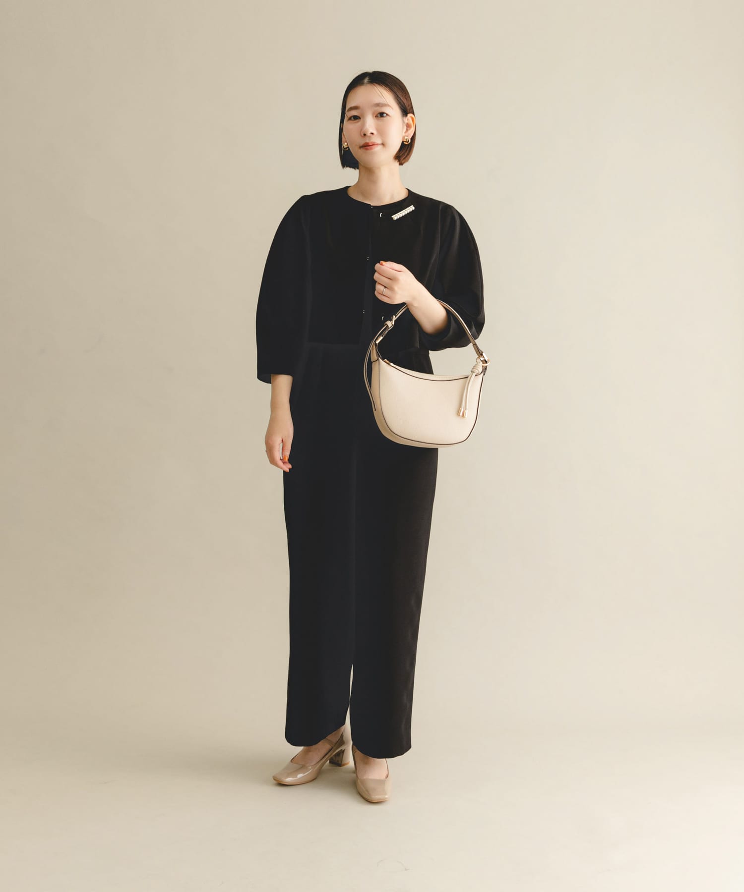L.BEIGE