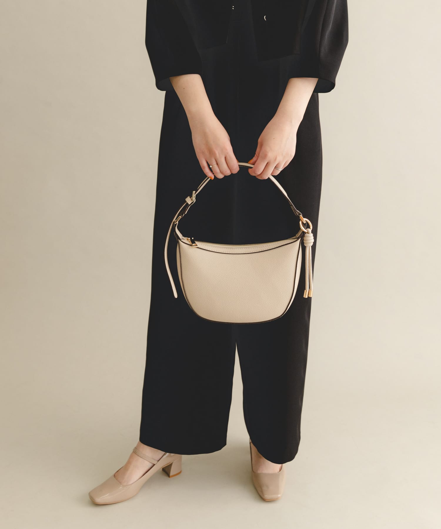 L.BEIGE