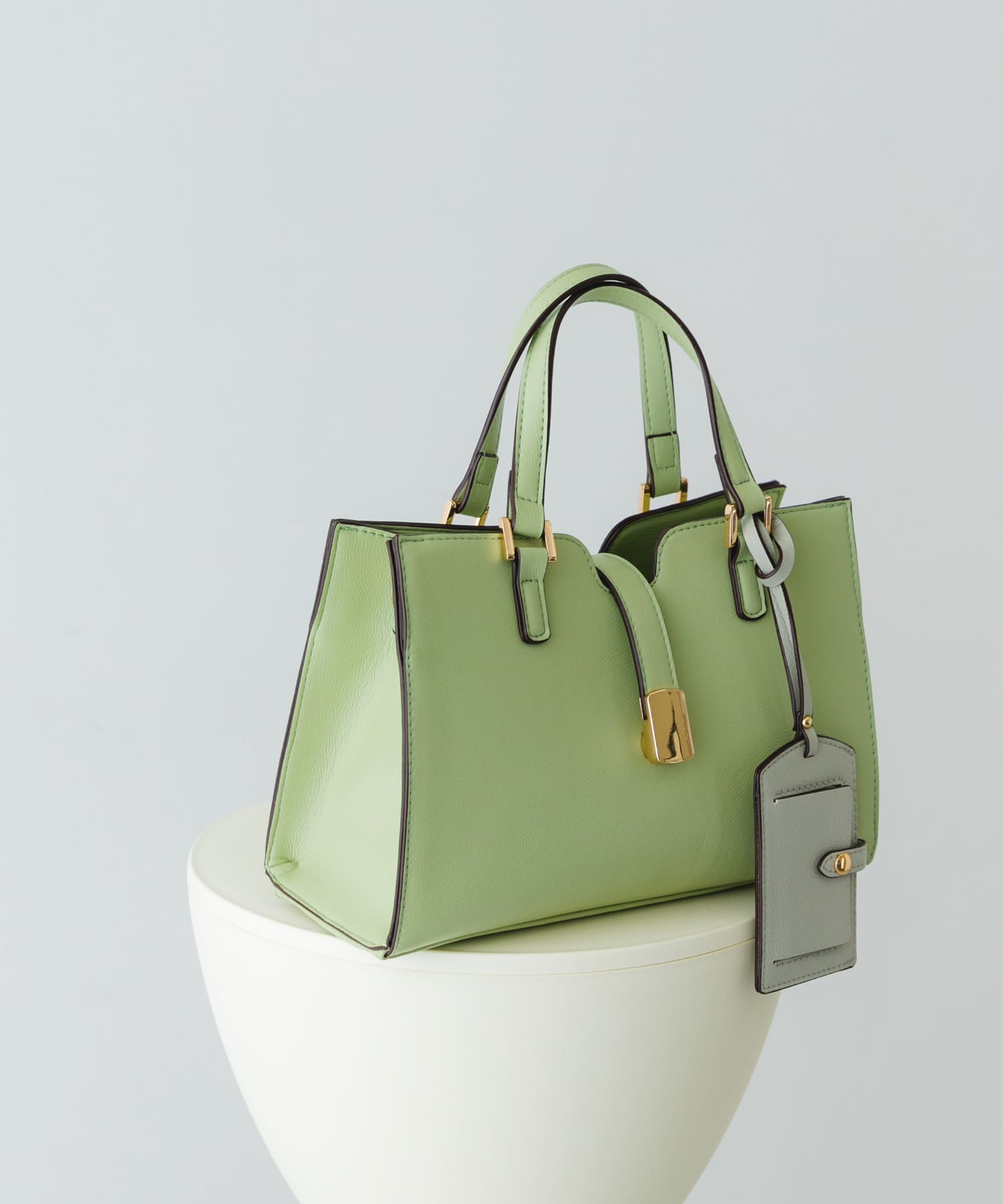 パスケース付フラップハンドバッグ MINT one