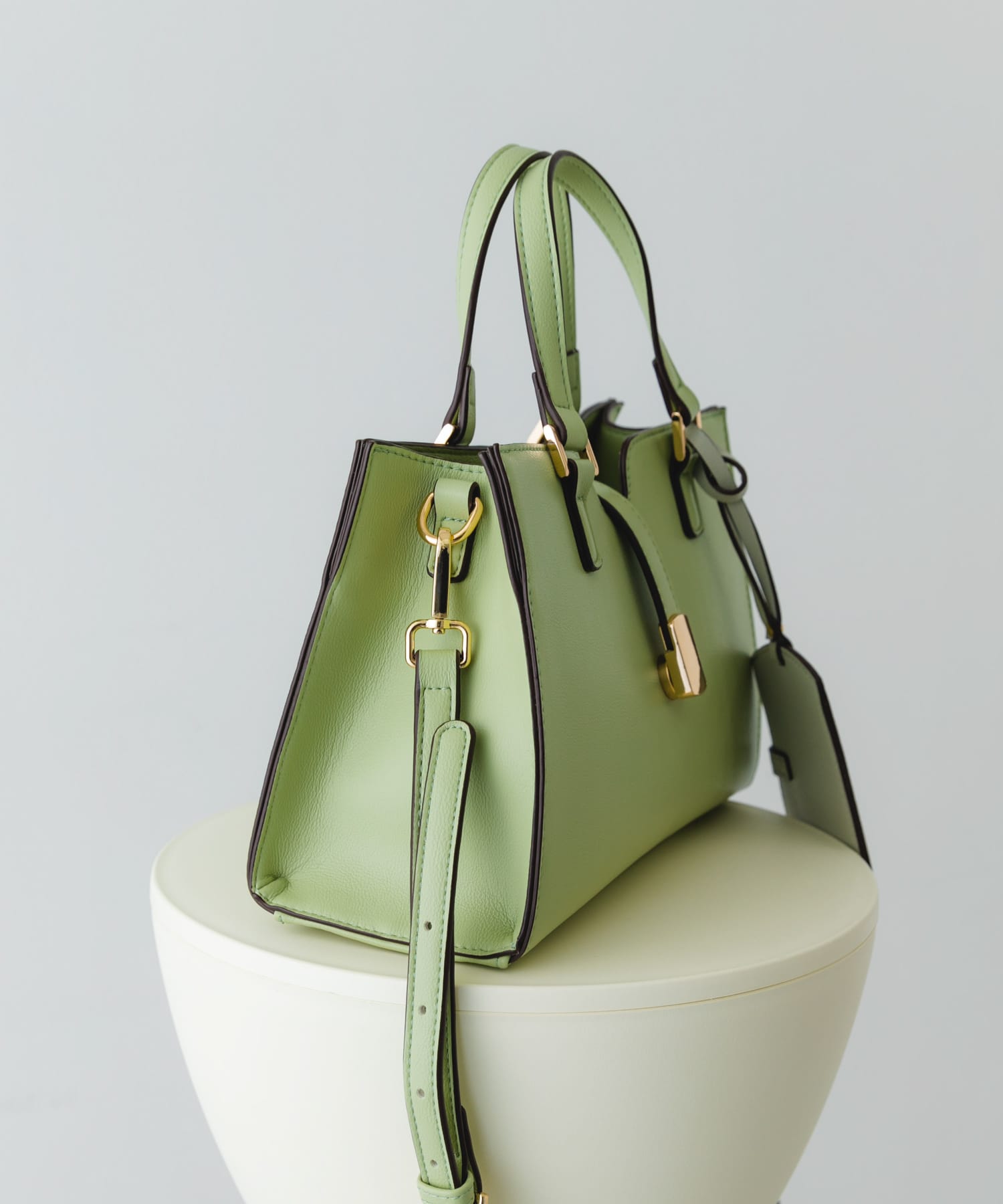 パスケース付フラップハンドバッグ MINT one