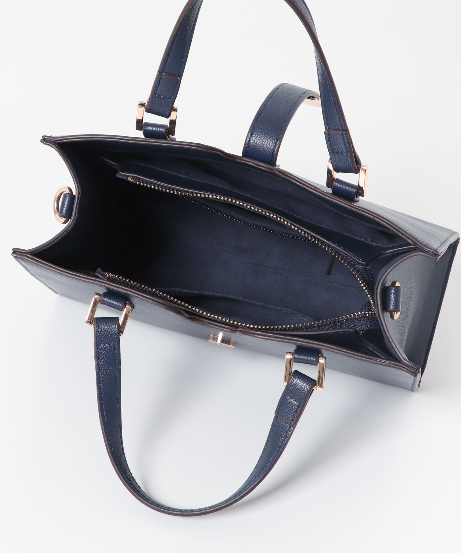 パスケース付フラップハンドバッグ NAVY one