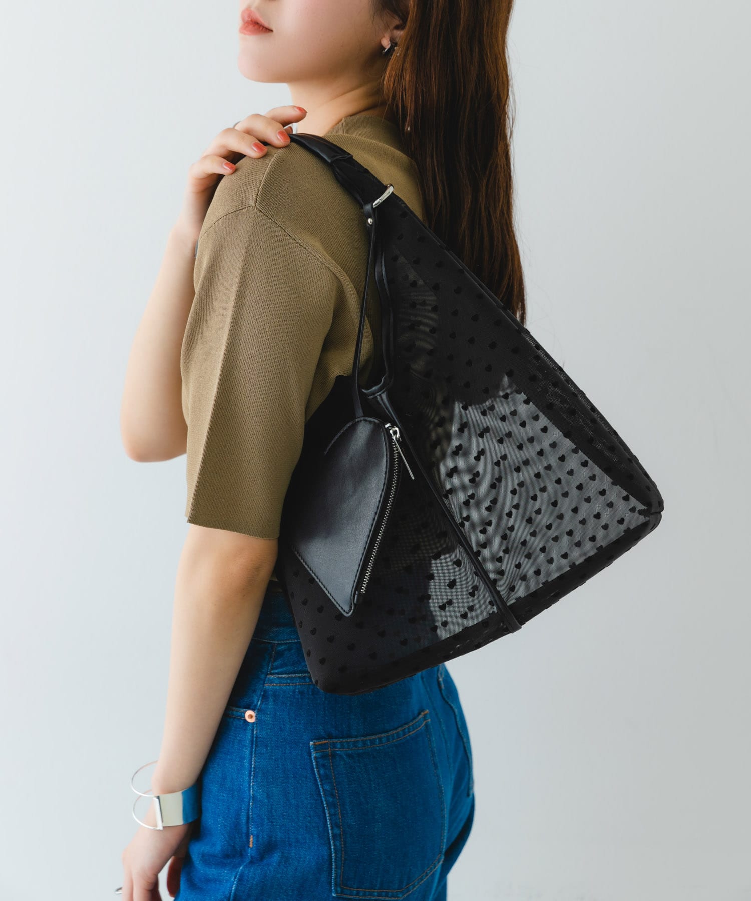 ハートシアーサンカクハンドバッグ BLACK one