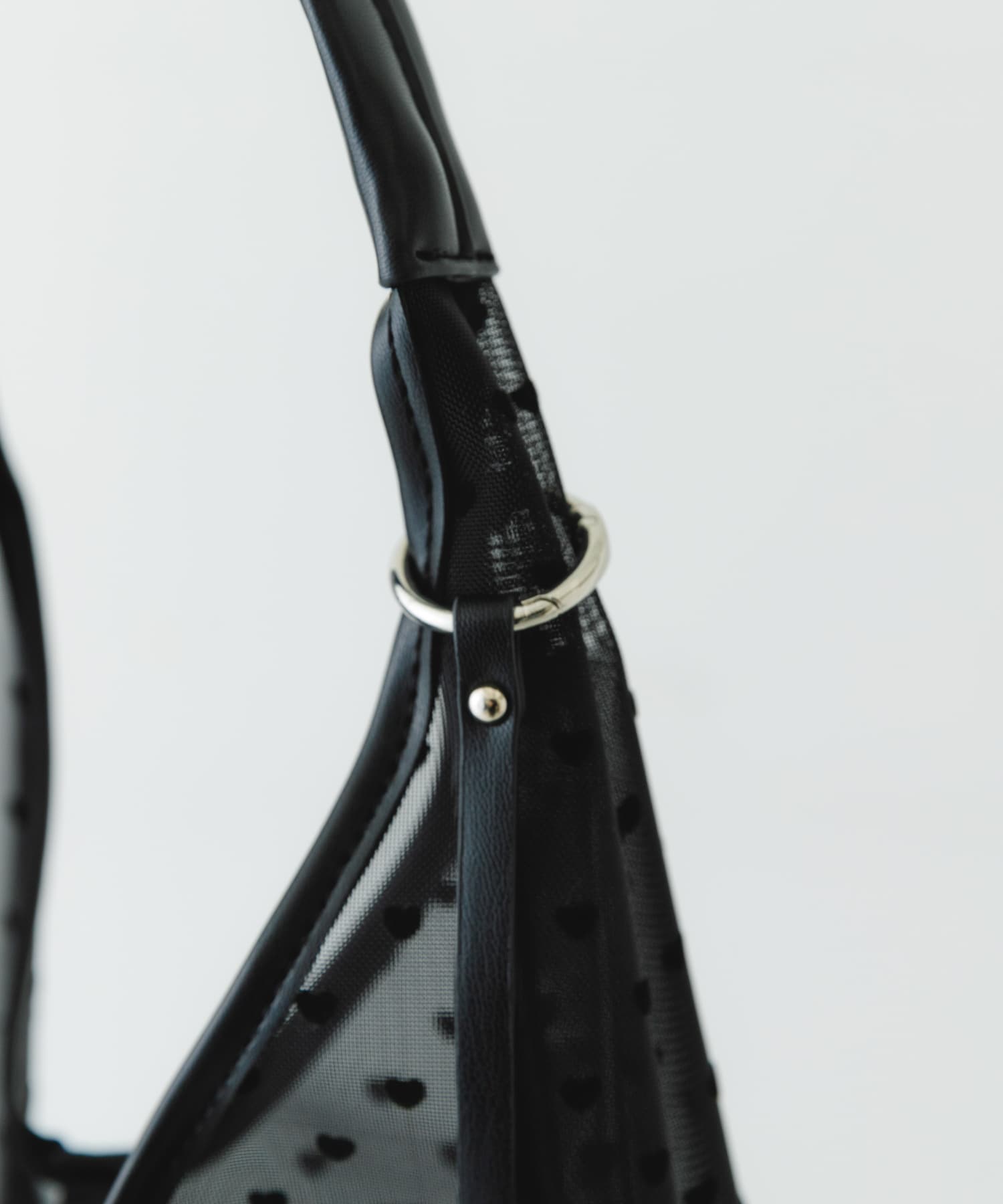 ハートシアーサンカクハンドバッグ BLACK one