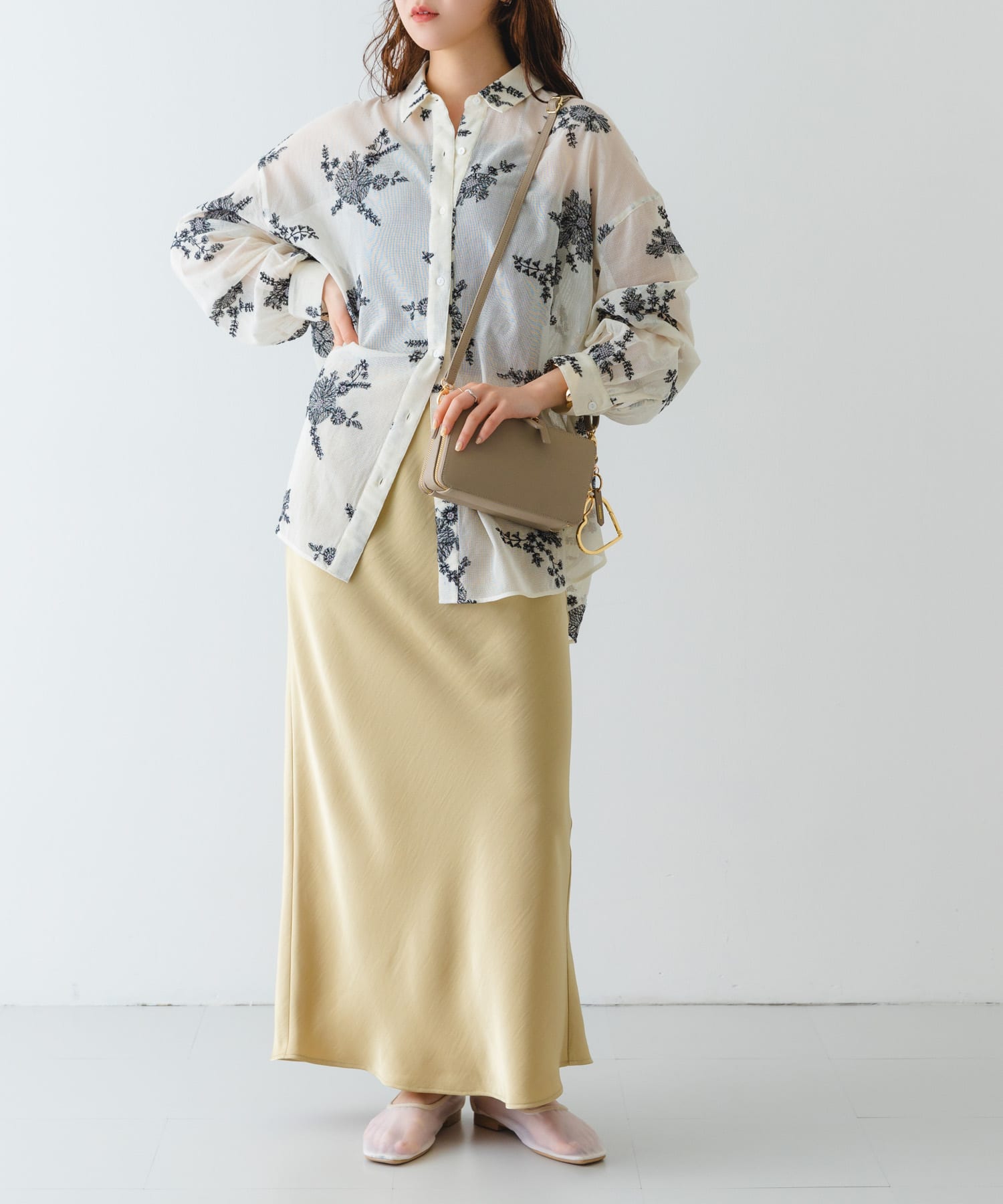 お財布ショルダーバッグ GREIGE one