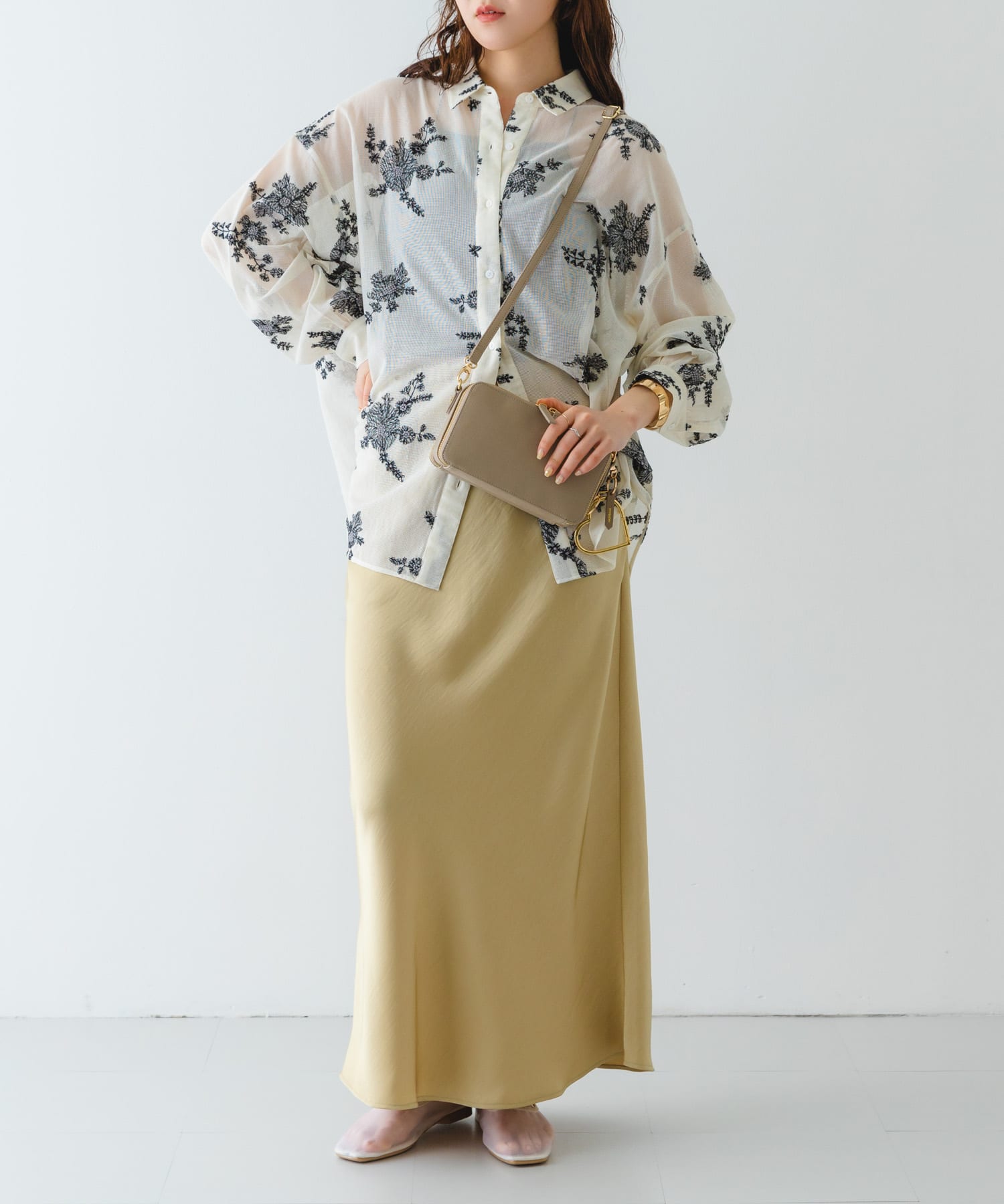 お財布ショルダーバッグ GREIGE one