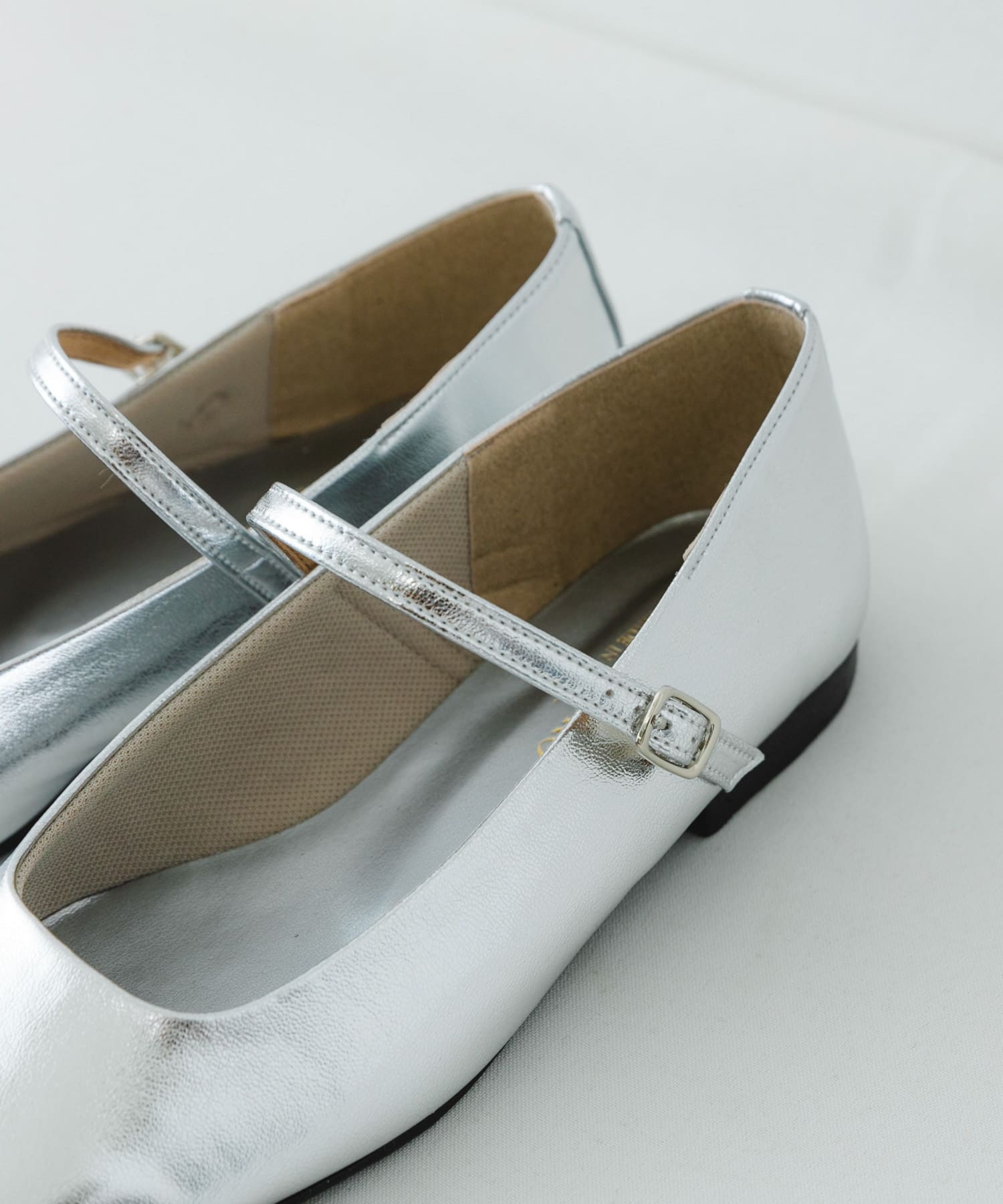 『MADE IN JAPAN』スクエアトゥメリージェーンシューズ SILVER 37