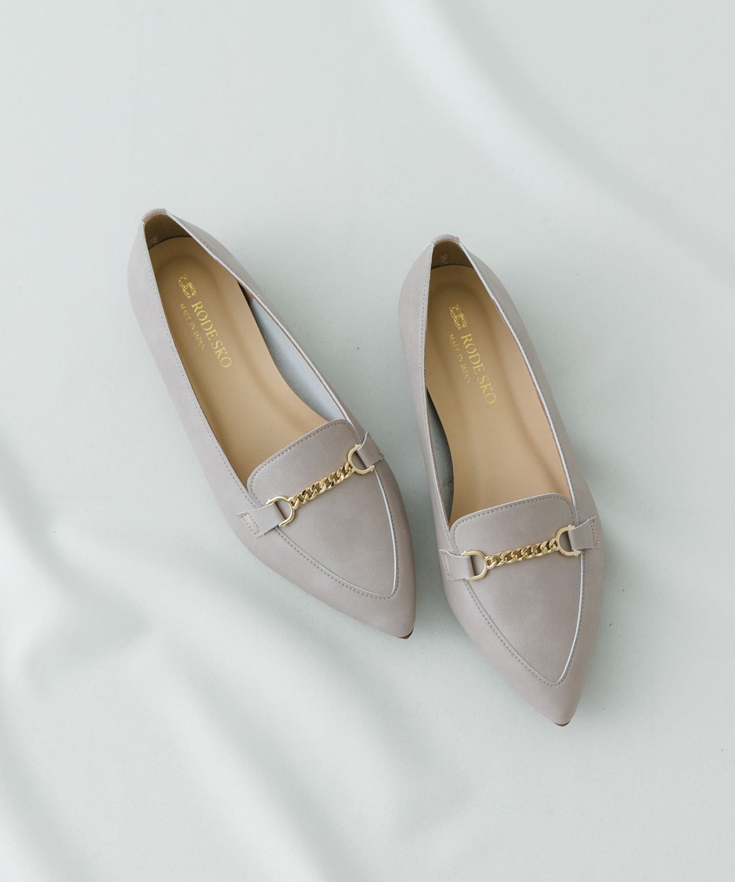 LIGHT GRAY