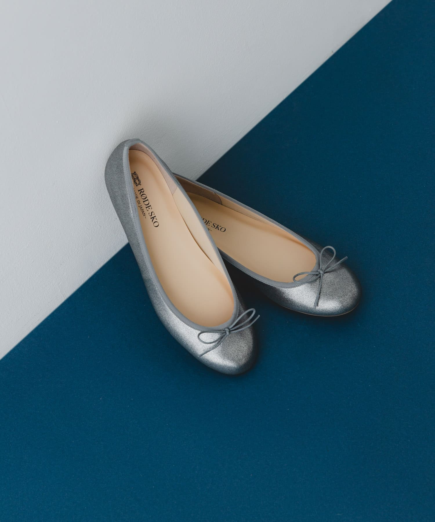 『MADE IN JAPAN』プレーンバレエシューズ SILVER 36