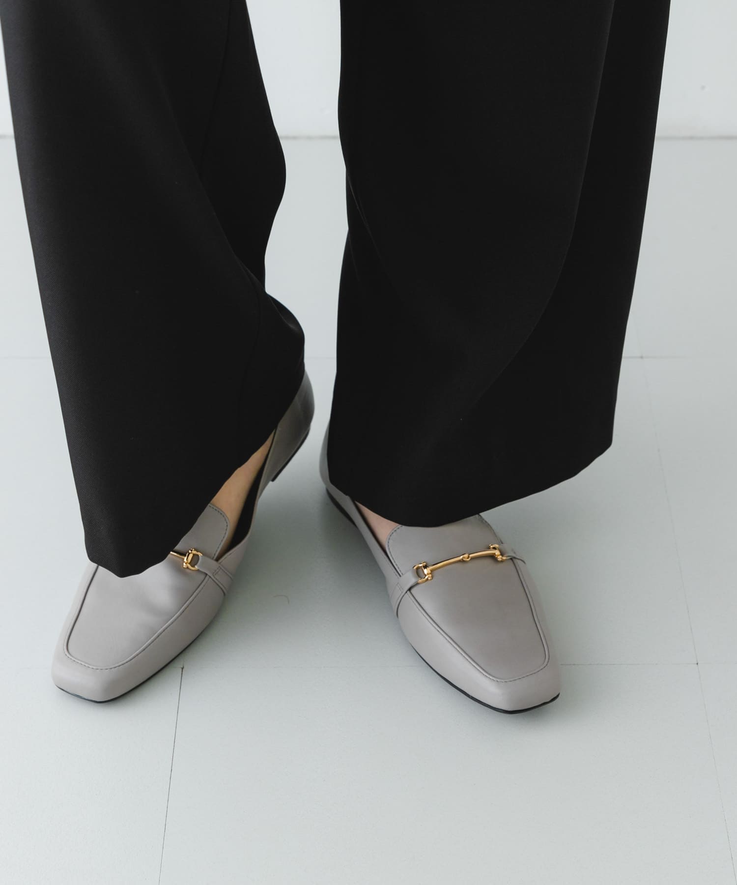 『MADE IN JAPAN』 スクエアトゥ細ビットローファー GRAY 36