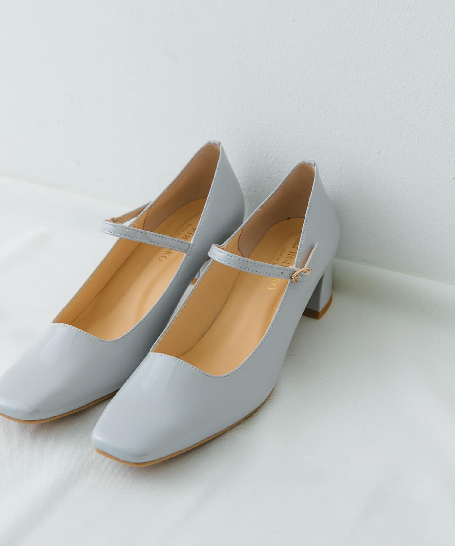 『MADE IN JAPAN』 4.5センチメリージェーンパンプス LIGHT GRAY 37