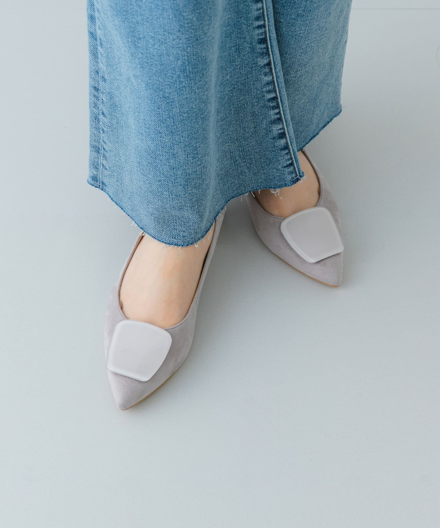 『MADE IN JAPAN』 3センチクリアバックルパンプス LIGHT GRAY 36