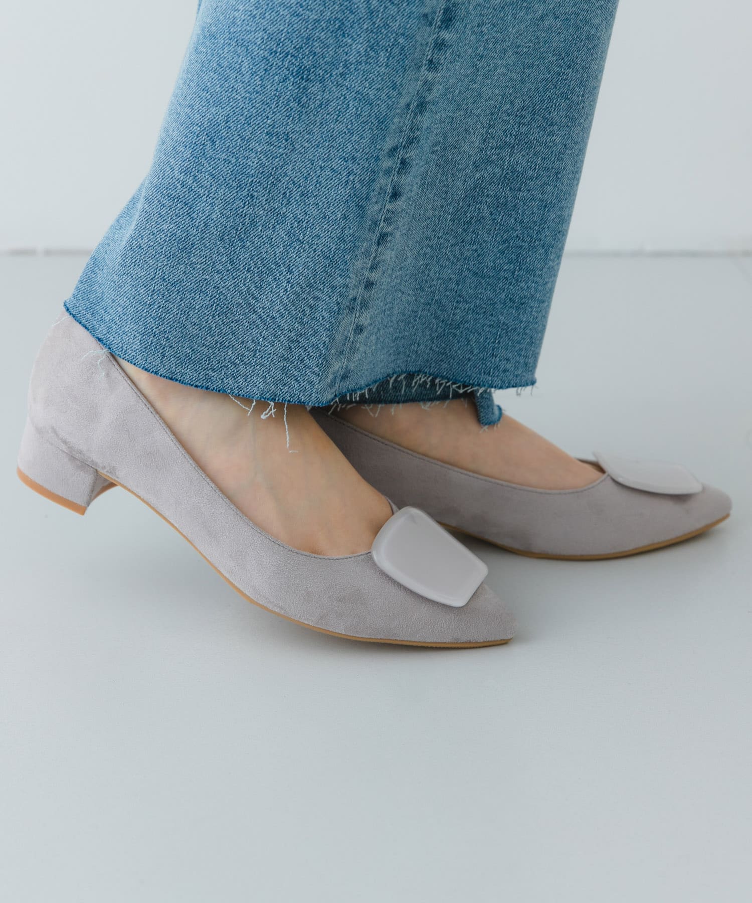 『MADE IN JAPAN』 3センチクリアバックルパンプス LIGHT GRAY 36