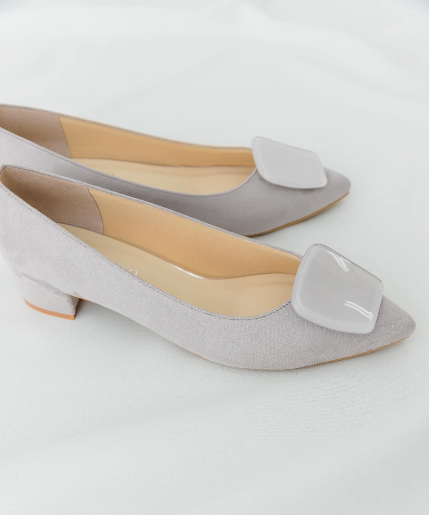 『MADE IN JAPAN』 3センチクリアバックルパンプス LIGHT GRAY 37