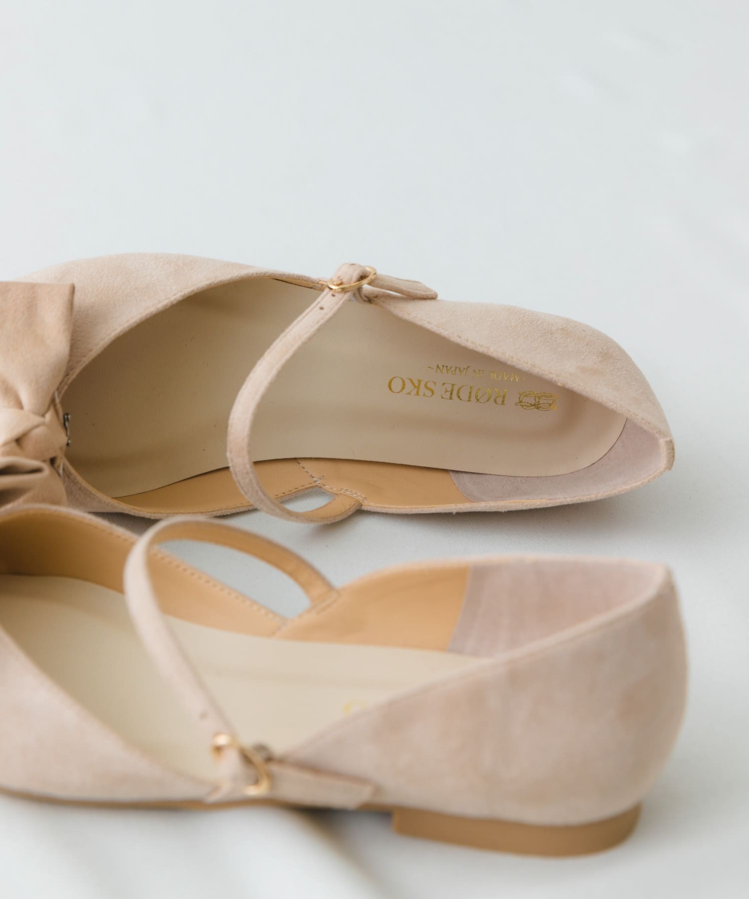 『WEB/一部店舗限定カラー』『MADE IN JAPAN』マルチWAYリボンパンプス MILK 36