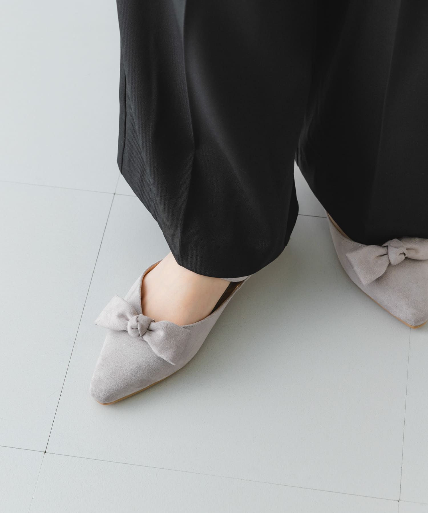 『WEB/一部店舗限定カラー』『MADE IN JAPAN』マルチWAYリボンパンプス GRAY 36