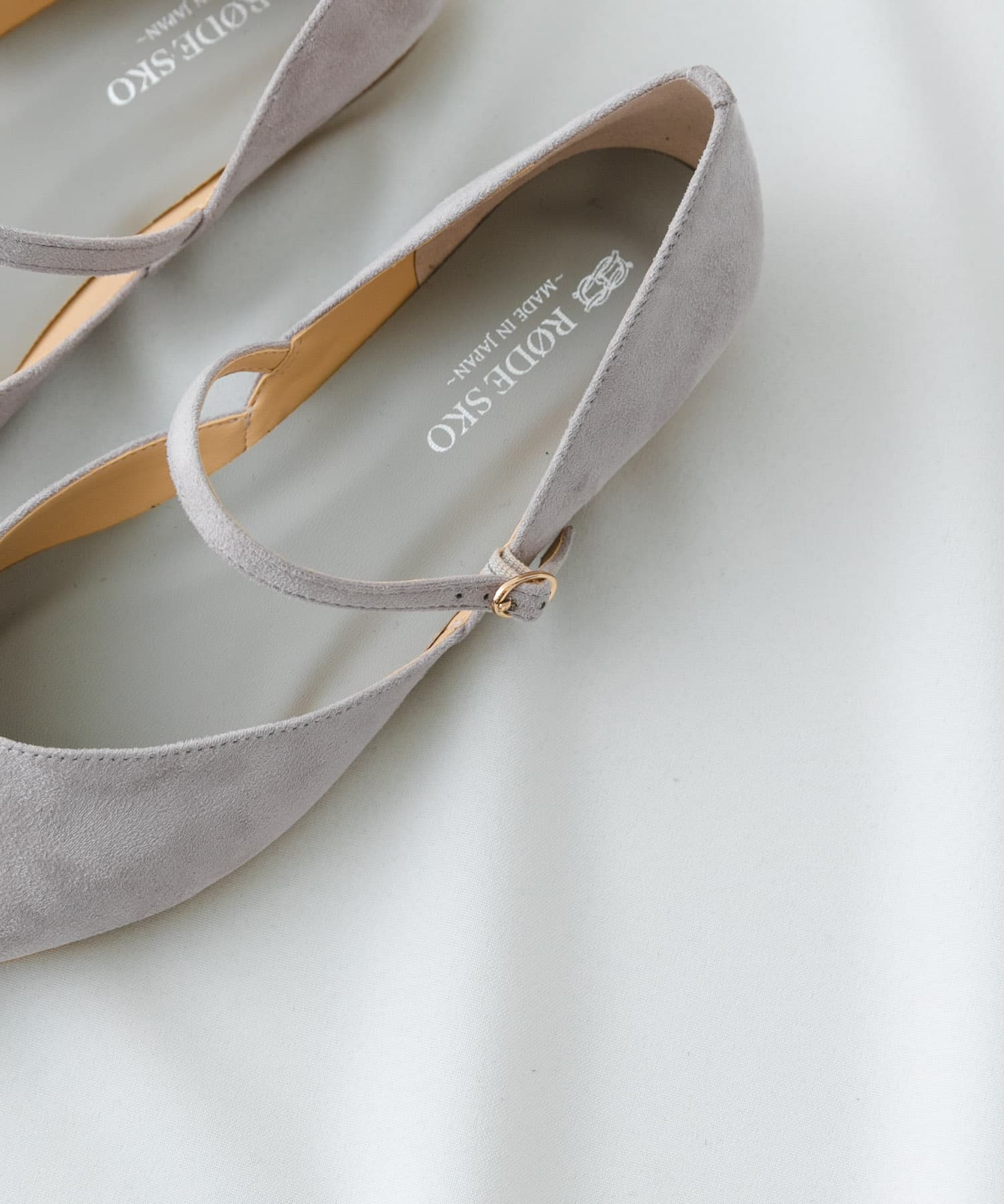 『WEB/一部店舗限定カラー』『MADE IN JAPAN』マルチWAYリボンパンプス GRAY 37