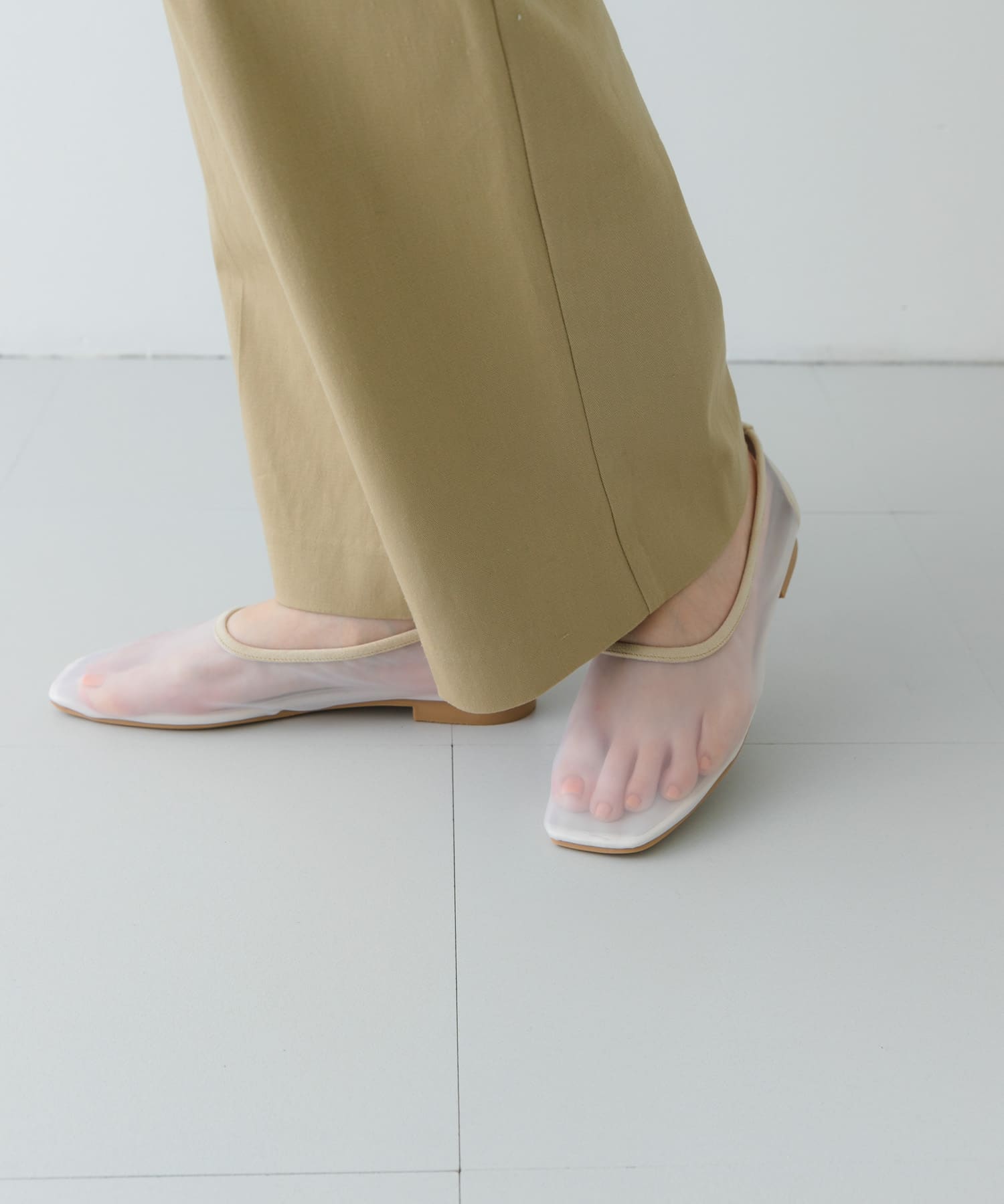 『MADE IN JAPAN』シアーフラットシューズ WHITE 36
