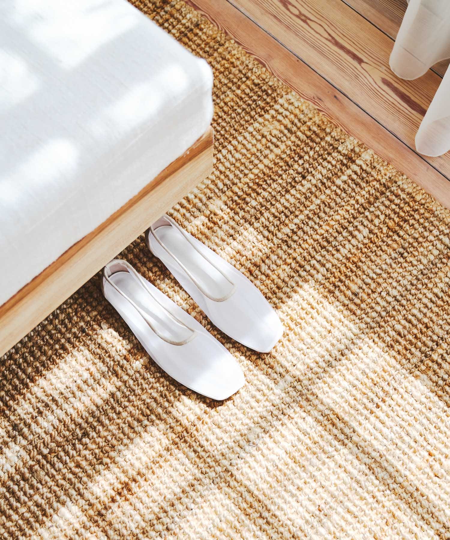 『MADE IN JAPAN』シアーフラットシューズ WHITE 37