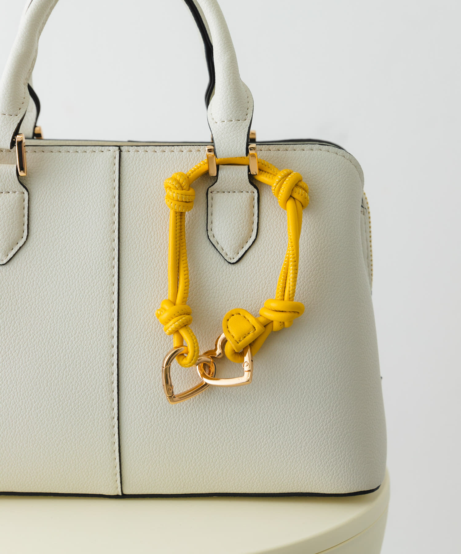 ノットチャーム