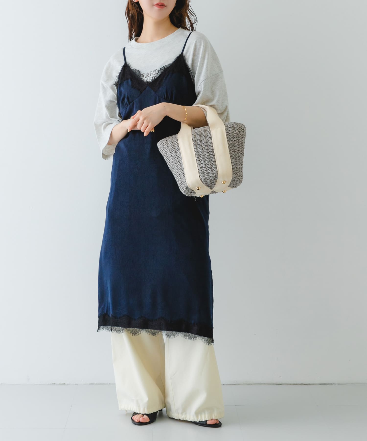 ナチュラルカゴバッグ GRYxOFF one