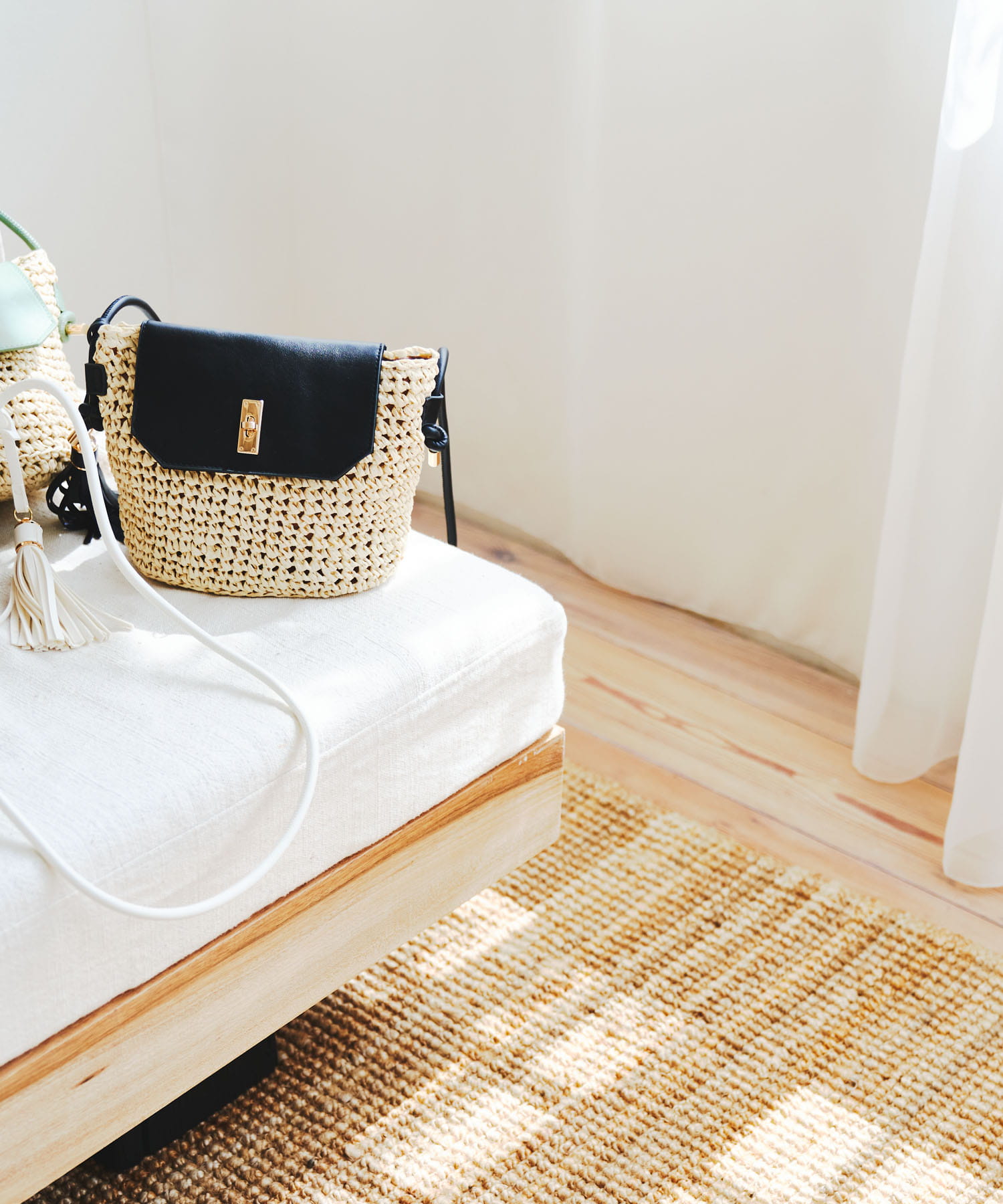 ペーパーコンビショルダーバッグ NTLxBLK one