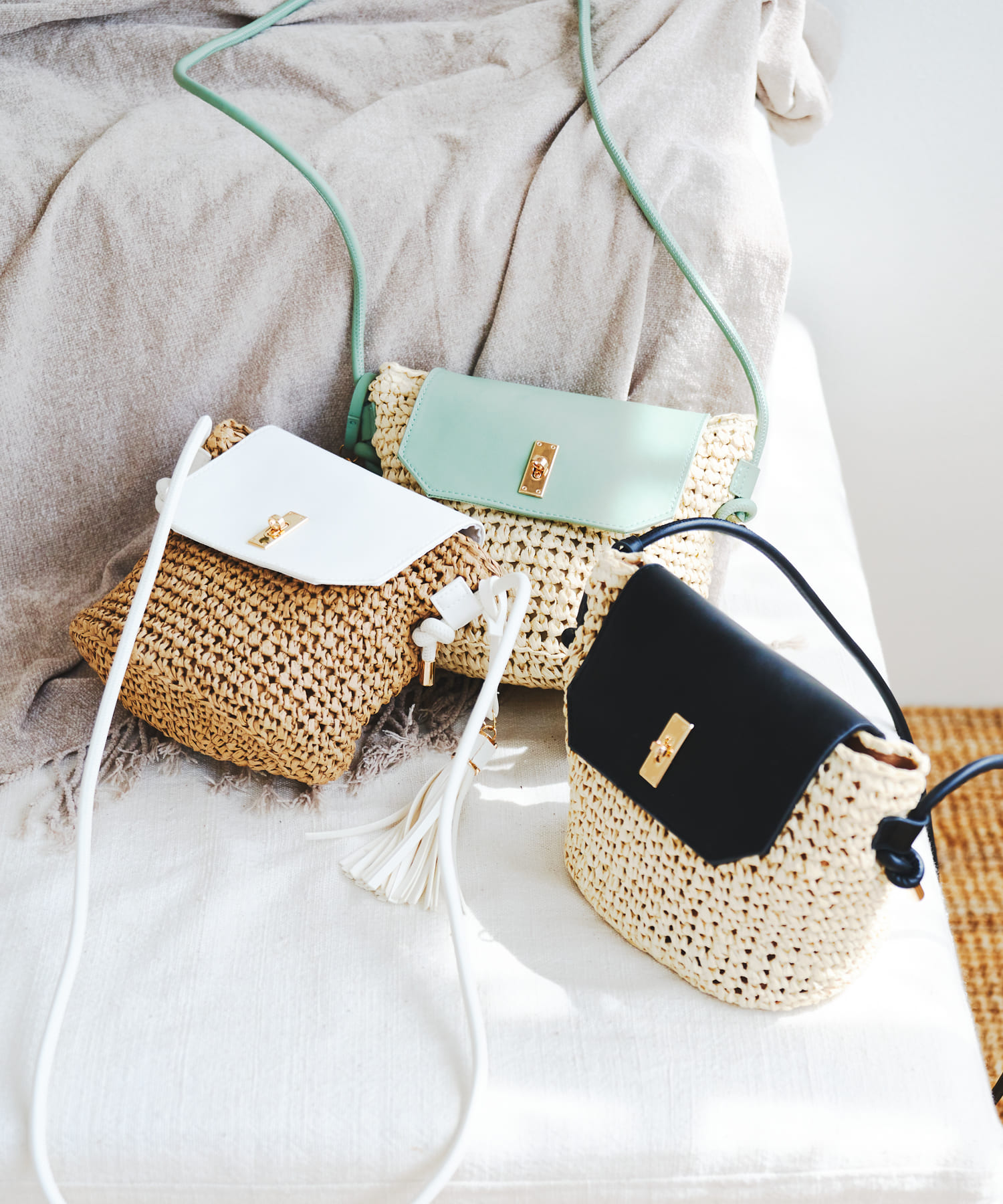 ペーパーコンビショルダーバッグ CMLxOFF one