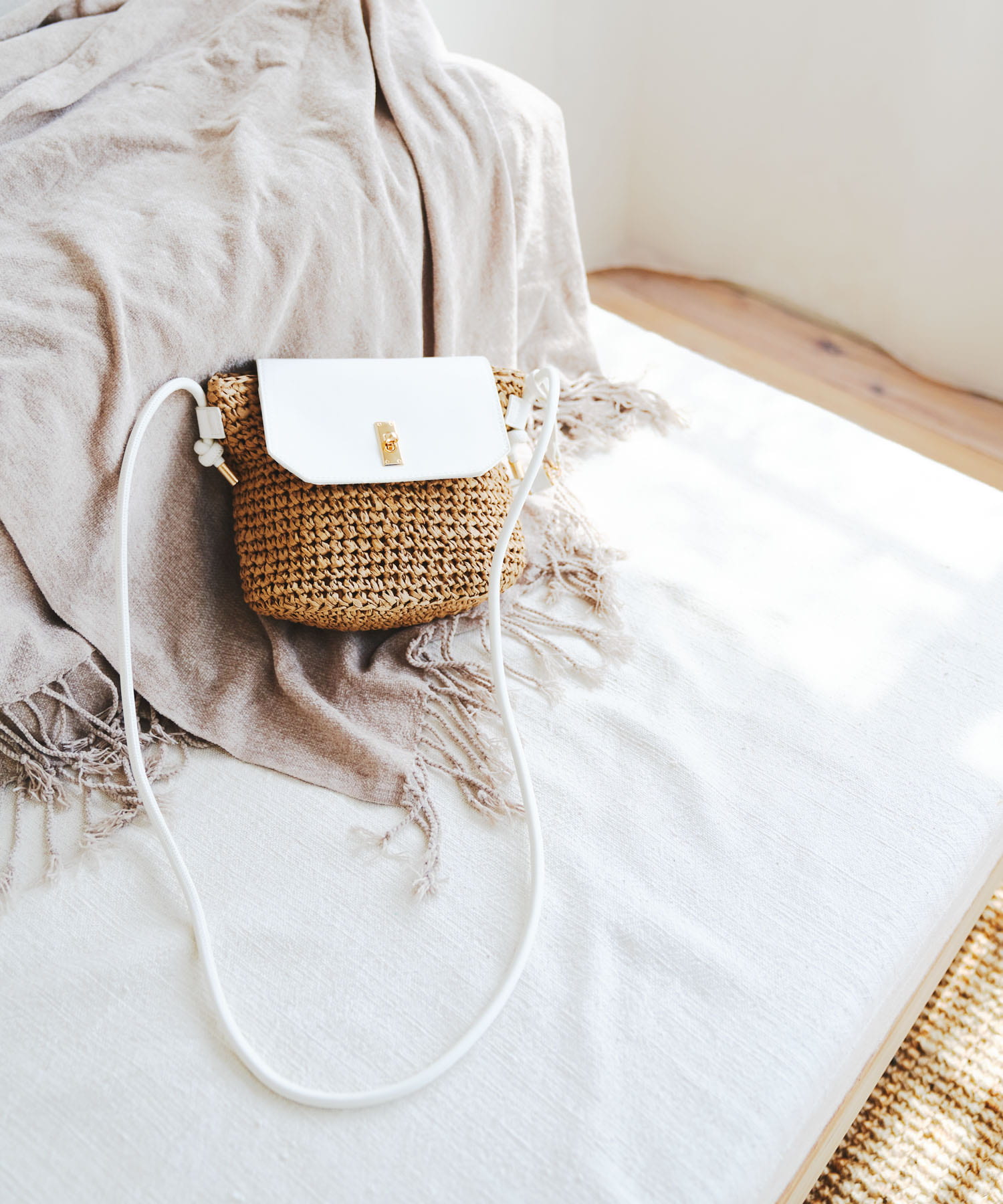 ペーパーコンビショルダーバッグ CMLxOFF one