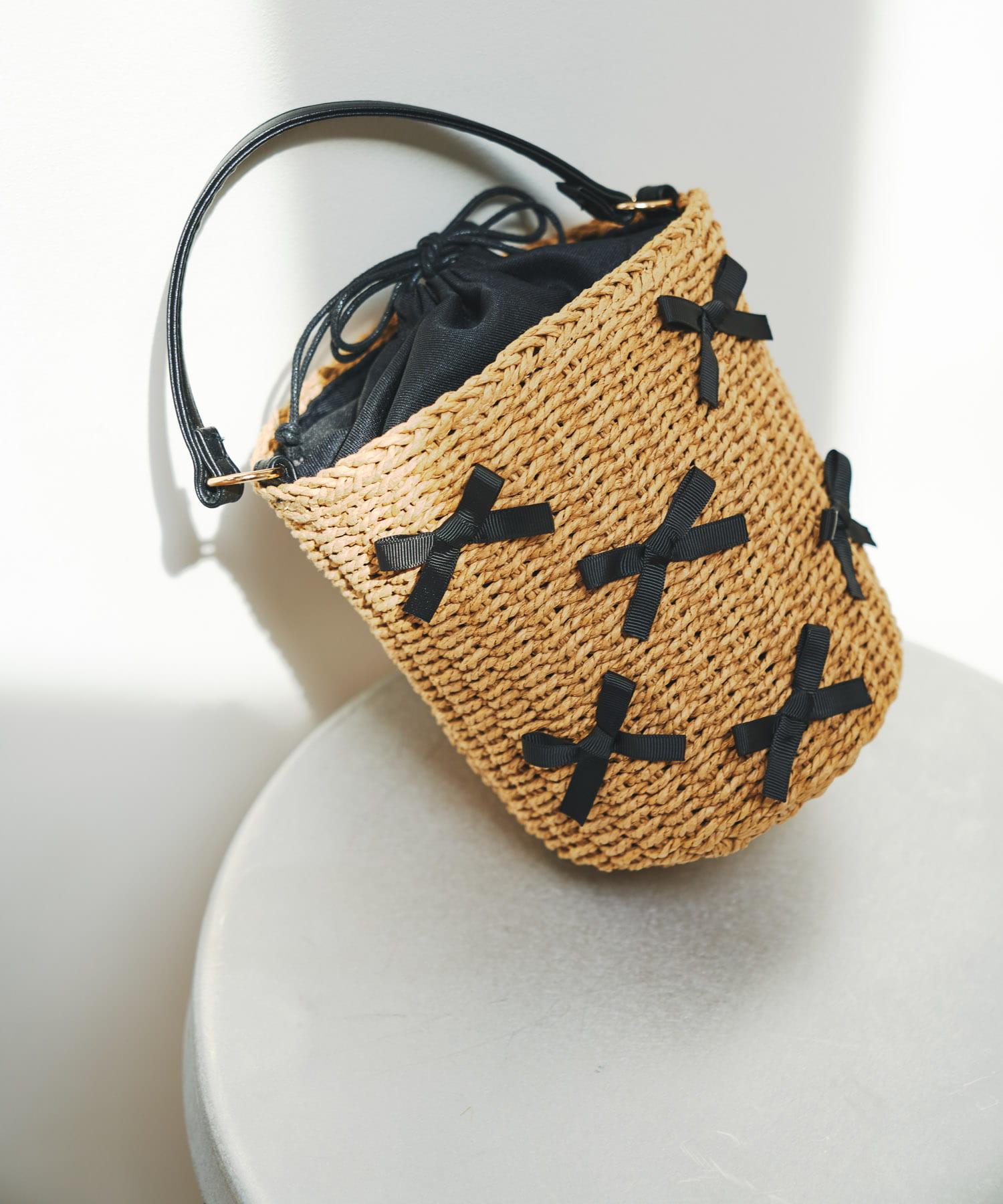 リボンバスケットショルダーバッグ