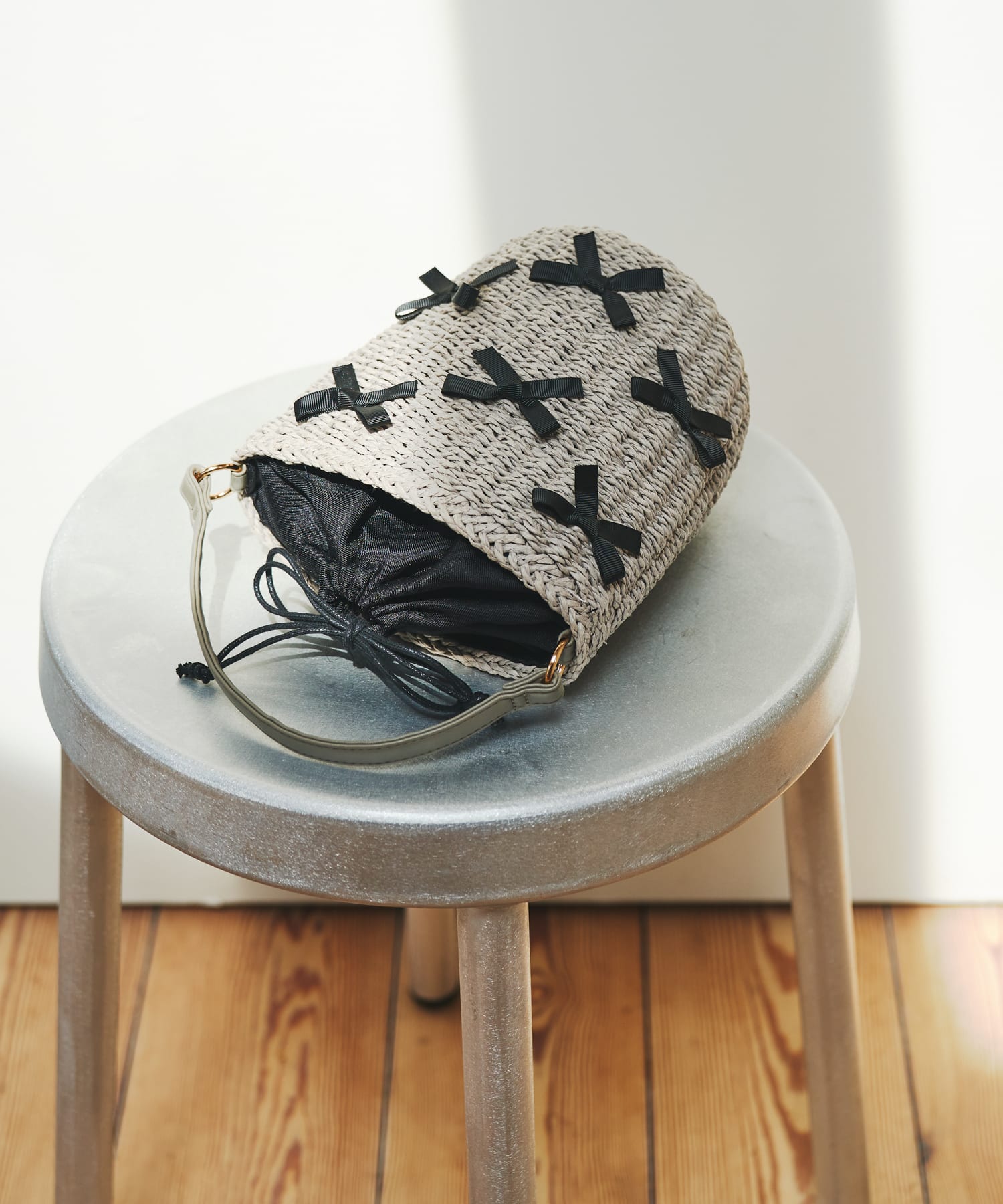 リボンバスケットショルダーバッグ