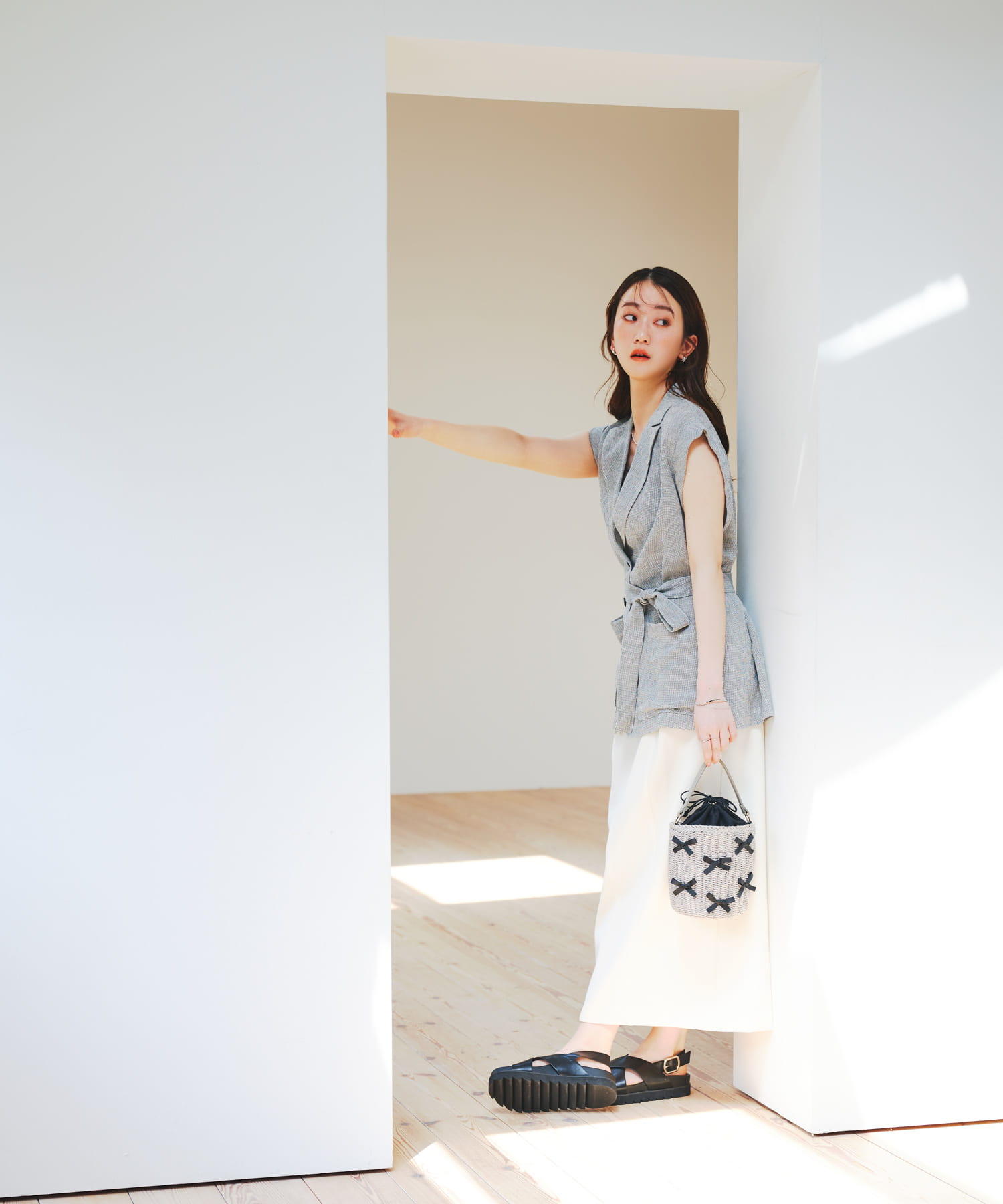 リボンバスケットショルダーバッグ GRAYxBLK one