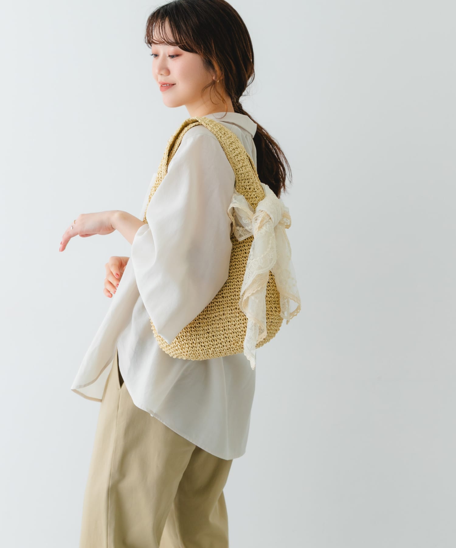 コマ編みペーパートートバッグ BEIGE one
