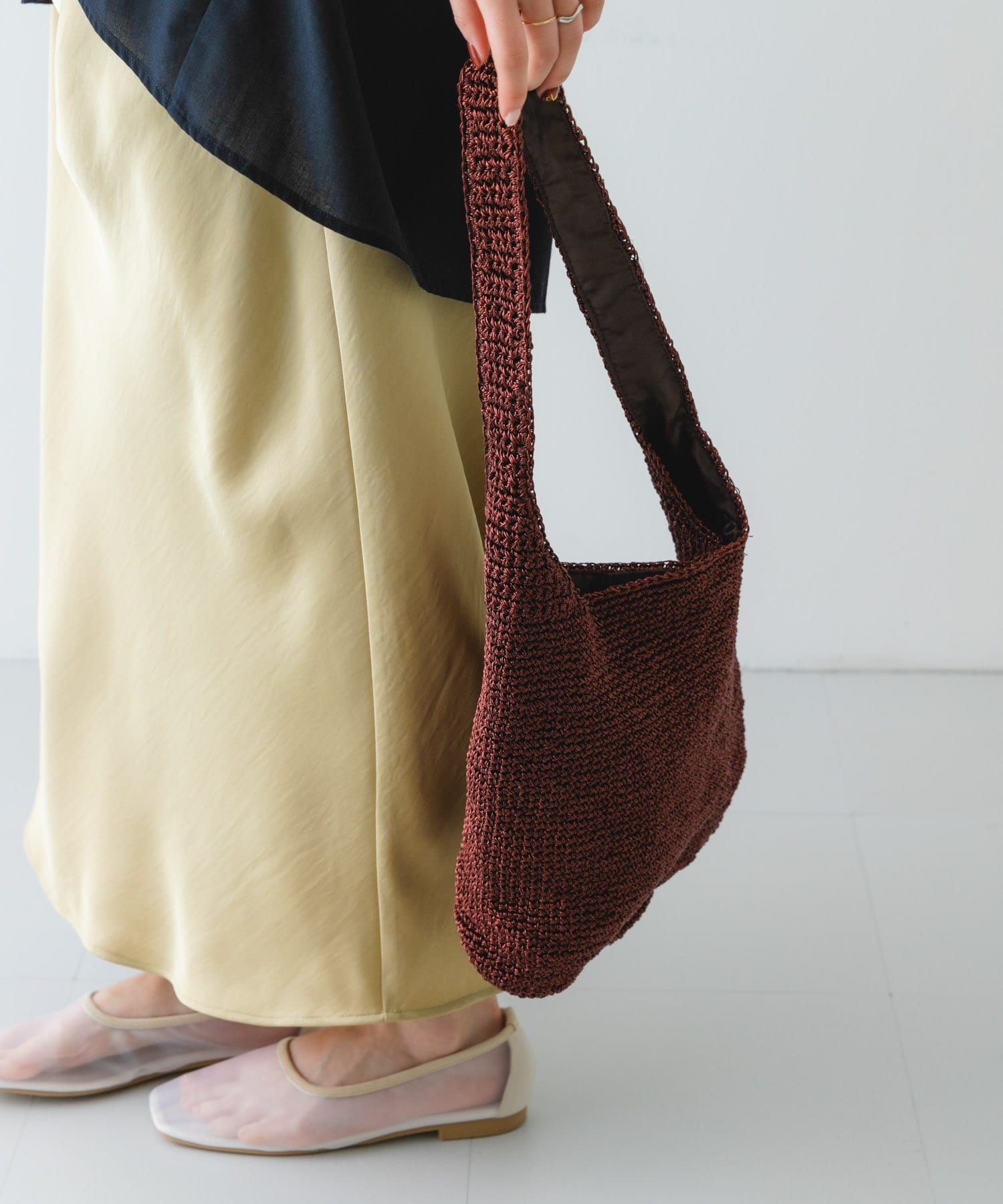 ワンハンドルラメショルダーバッグ BROWN one