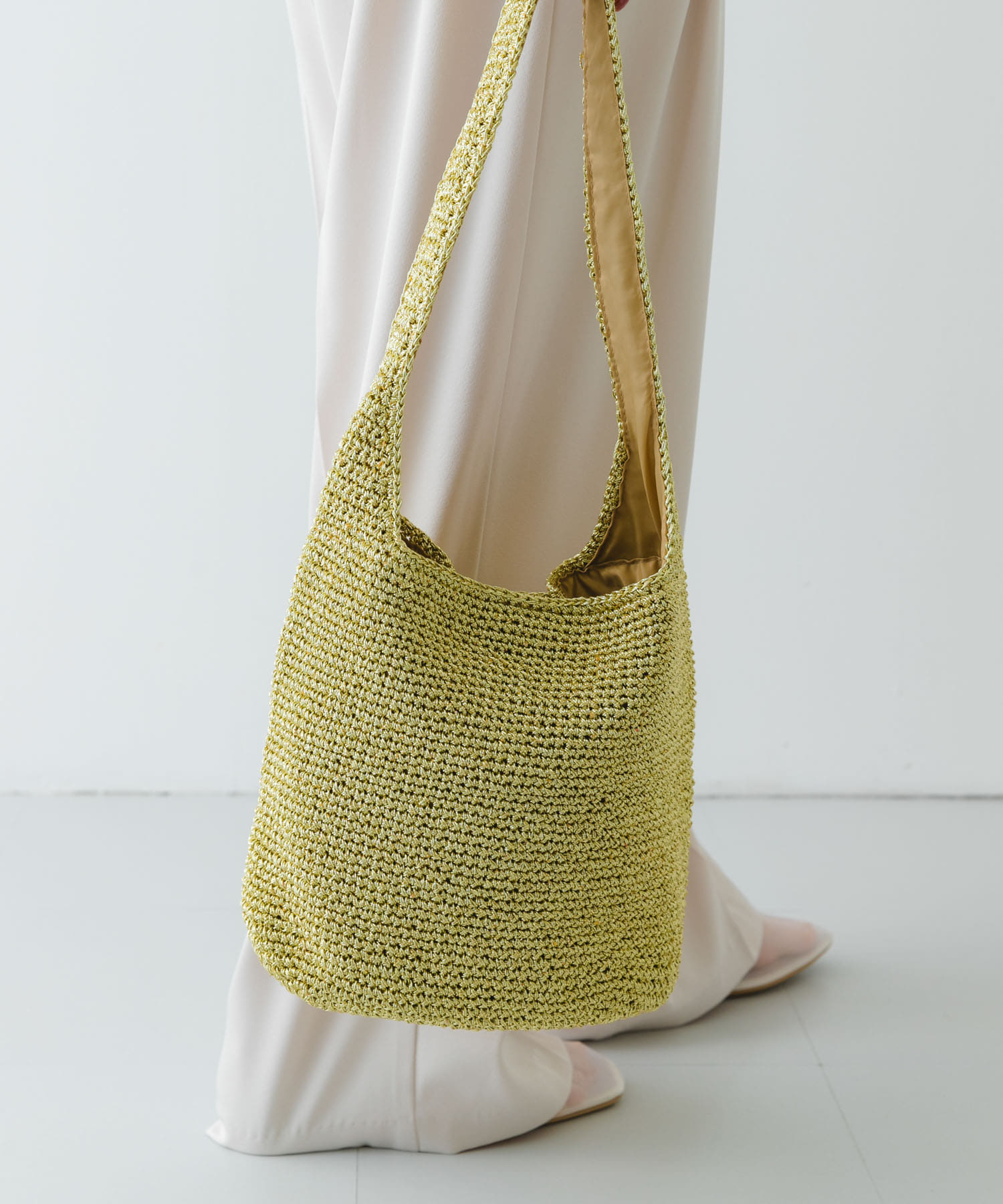 ワンハンドルラメショルダーバッグ LIGHT GOLD one