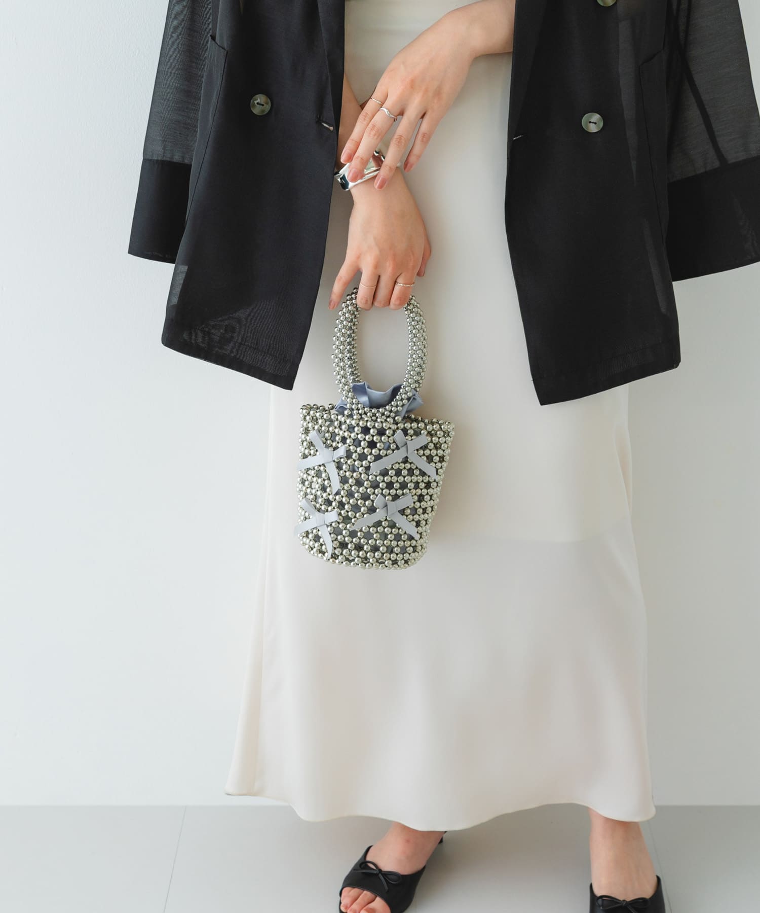 リボンビーズバッグ GRAY one