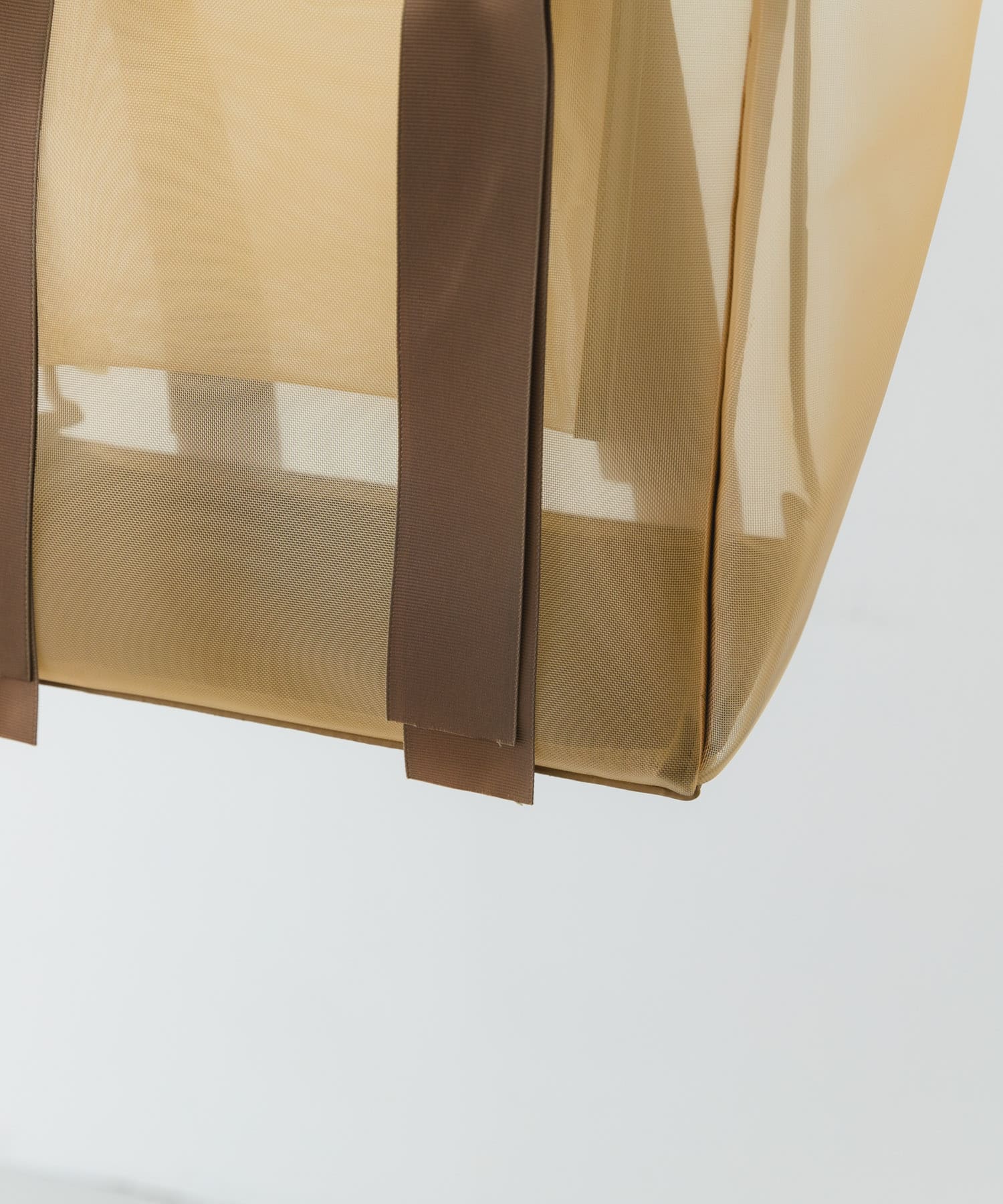 フリルハンドルシアーバッグ BEIGE one