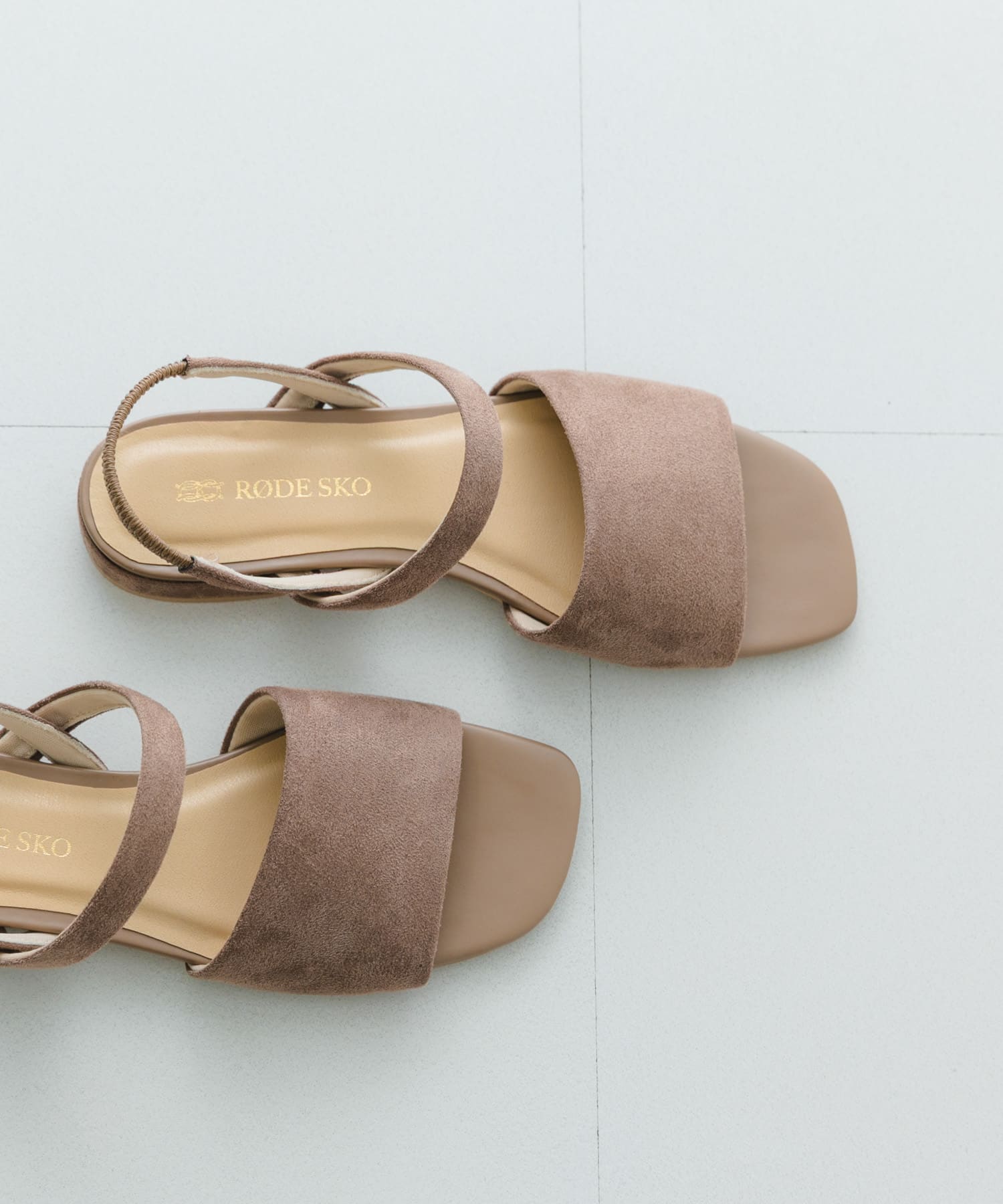 バックゴムサンダル TAUPE 37