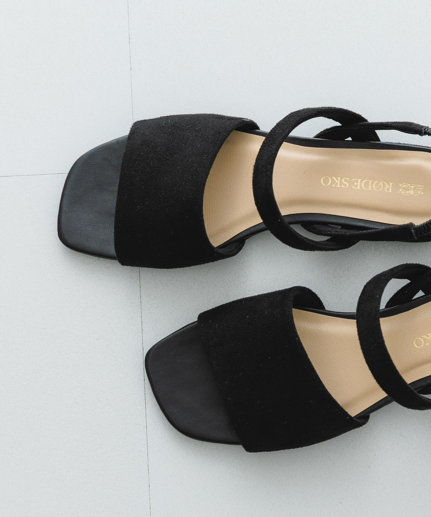 バックゴムサンダル BLACK 37